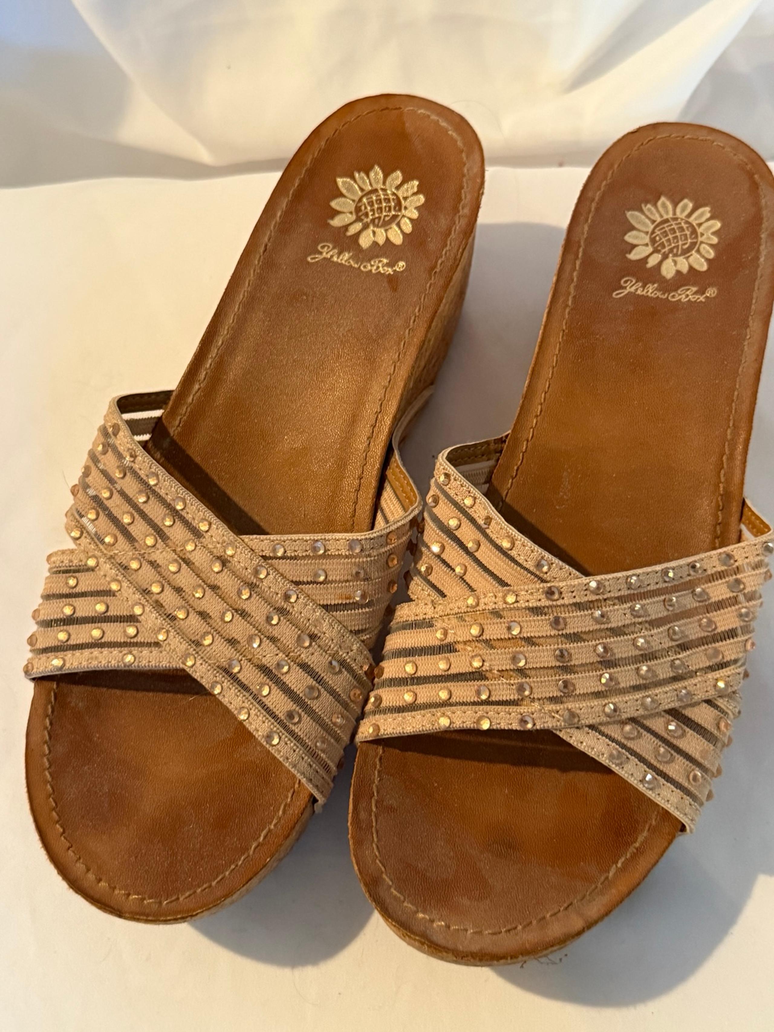 Women’s Yellow Box Wedge Shoes, Strappy With Sparkle, Size 10