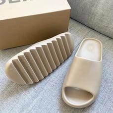 Bone Yeezy Slides size 8