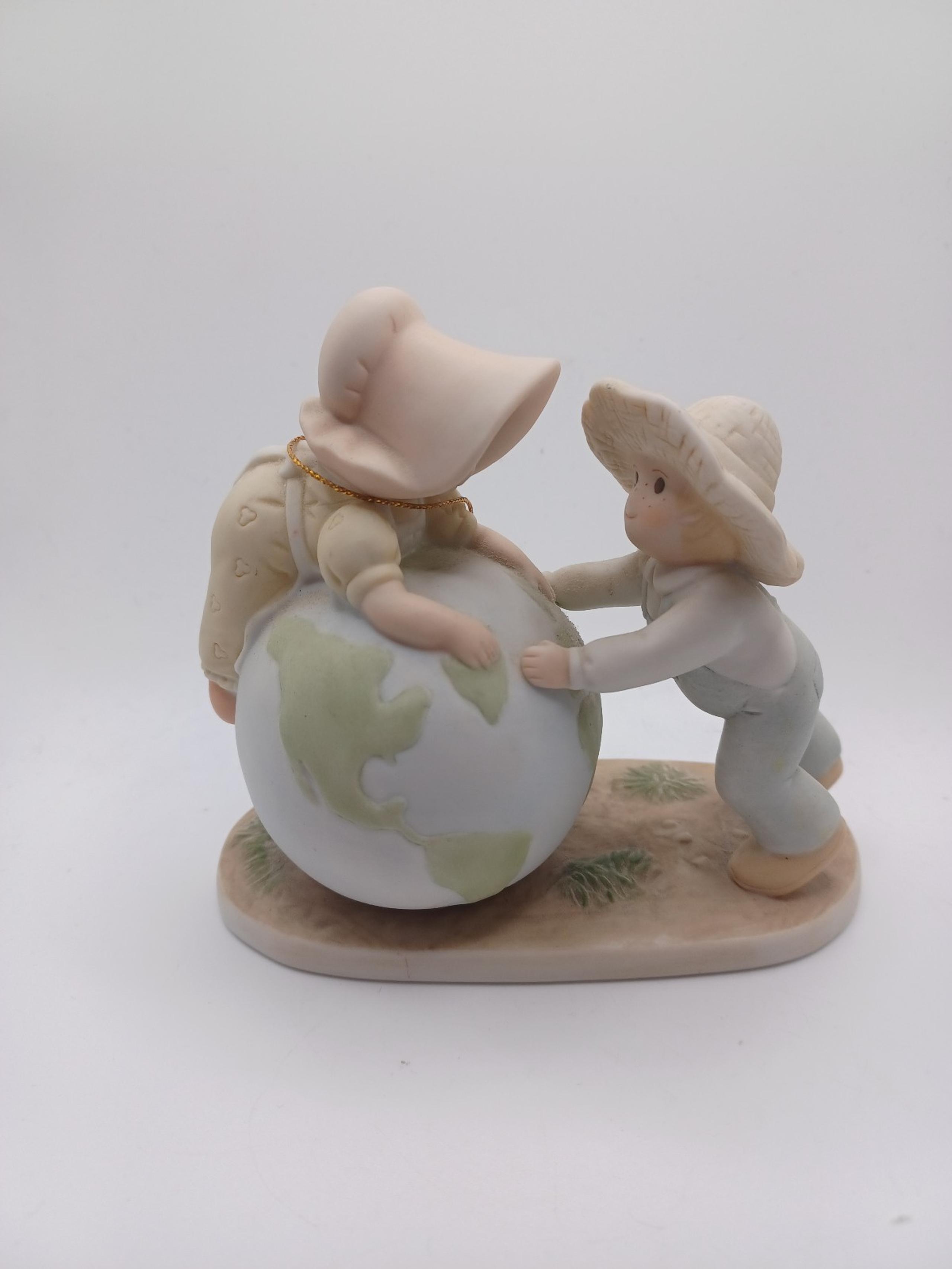 VINTAGE 1999 Home Interior & Gifts "On Top Of The World!" Figurine Decoration 4.