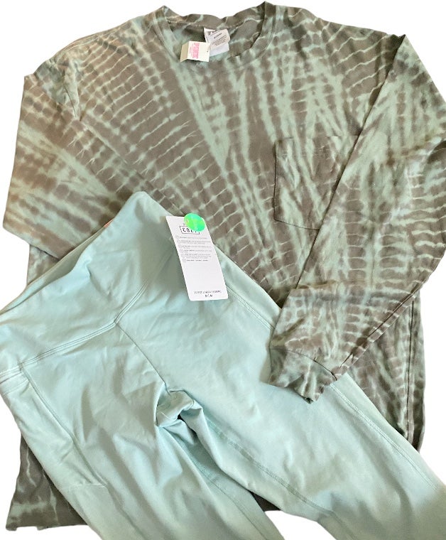 PINK Victoria secret campus tee leggings set M New with tags