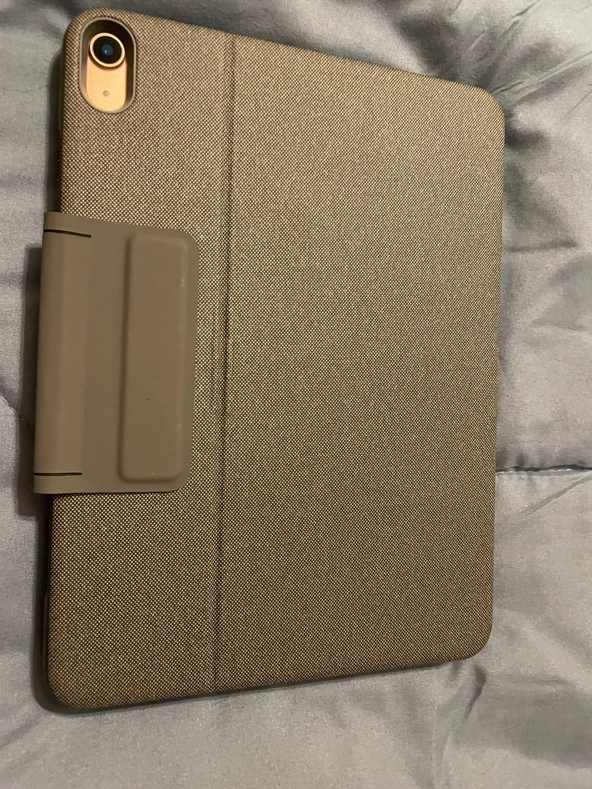 Apple iPad 6th Generation 32GB in Rose Gold