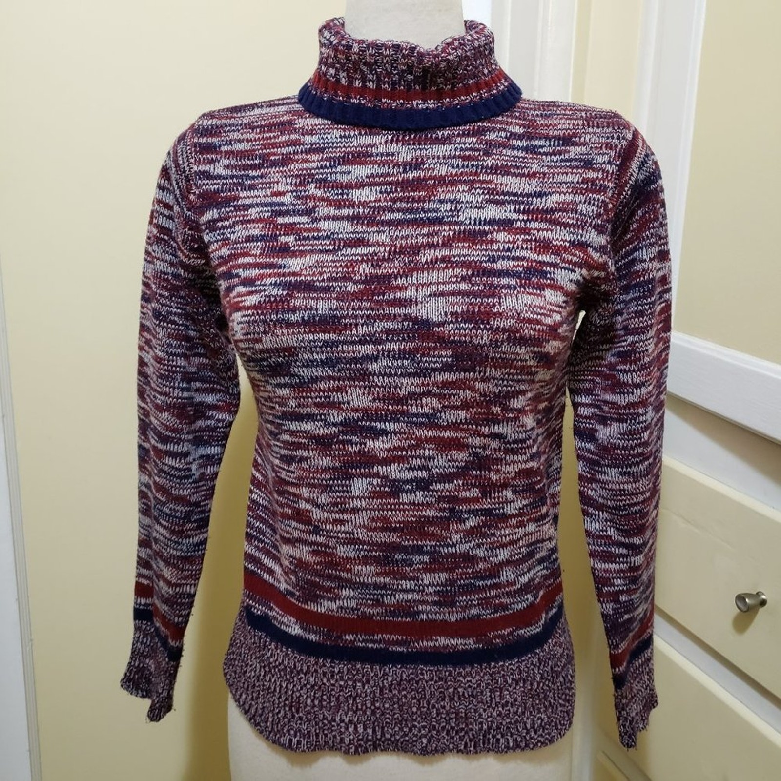 Vintage Knit Turtleneck Sweater / Burgundy, White & Blue