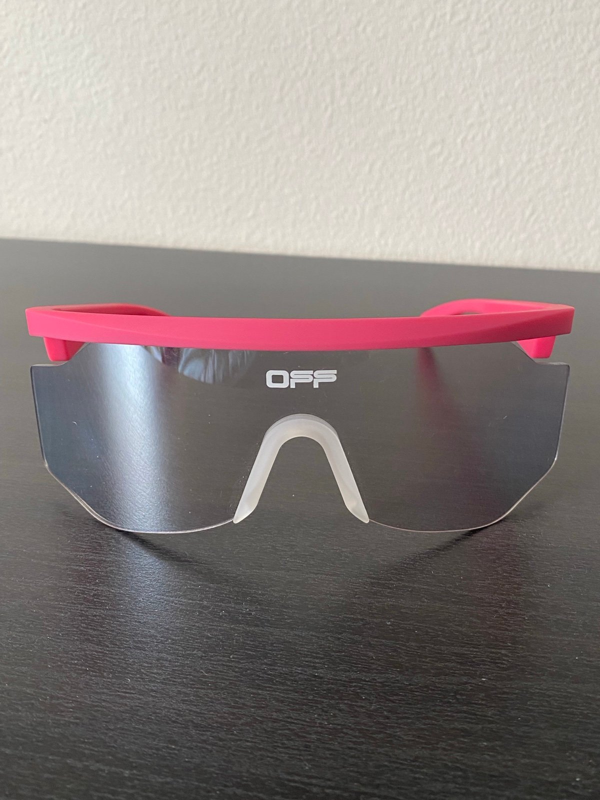 Off-White Mask Sunglasses Pink