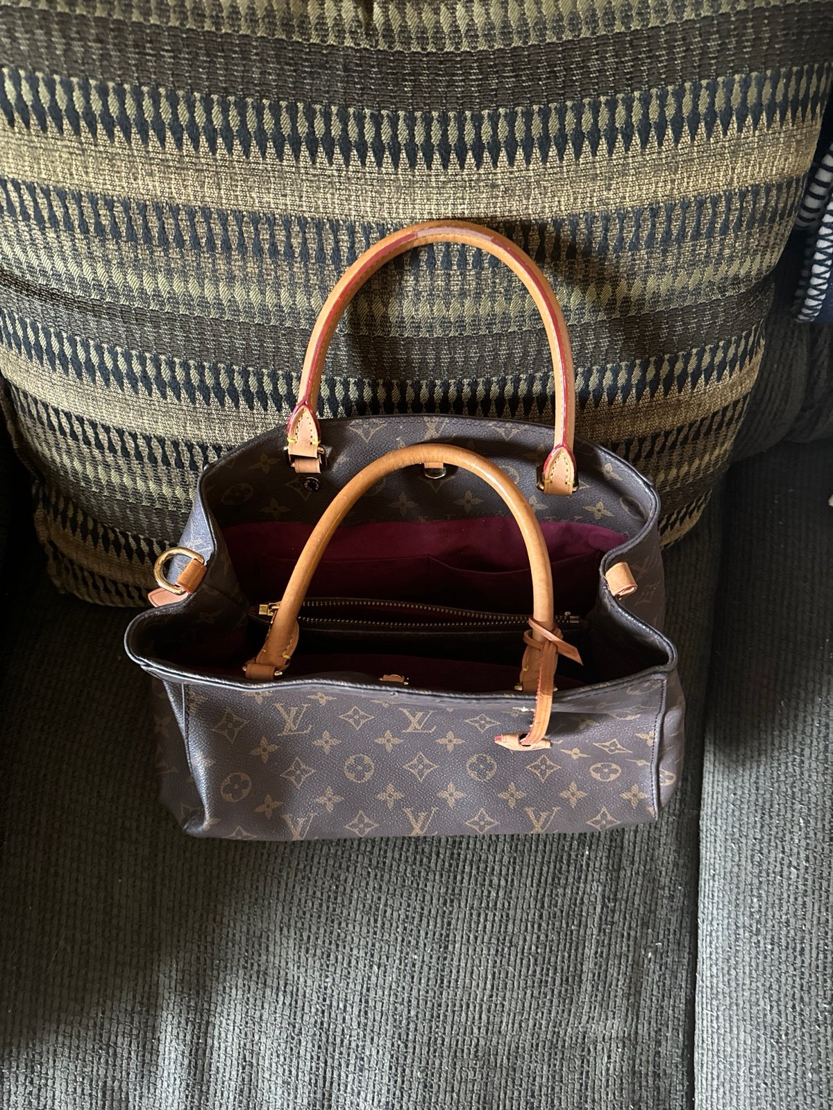 Reserve for Donna Handbag/Crossbody