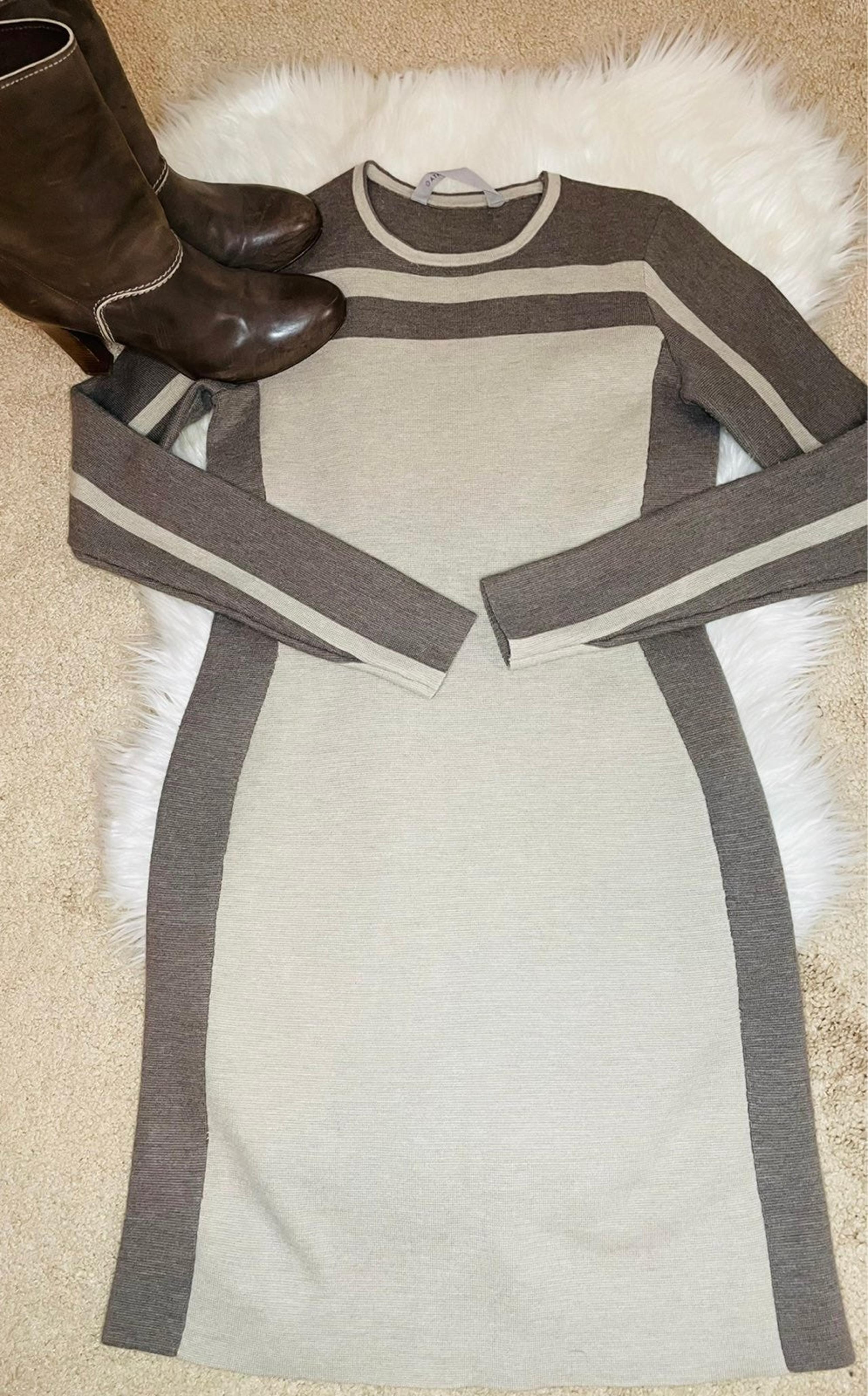 Athleta Long Sleeve Bodycon Dress