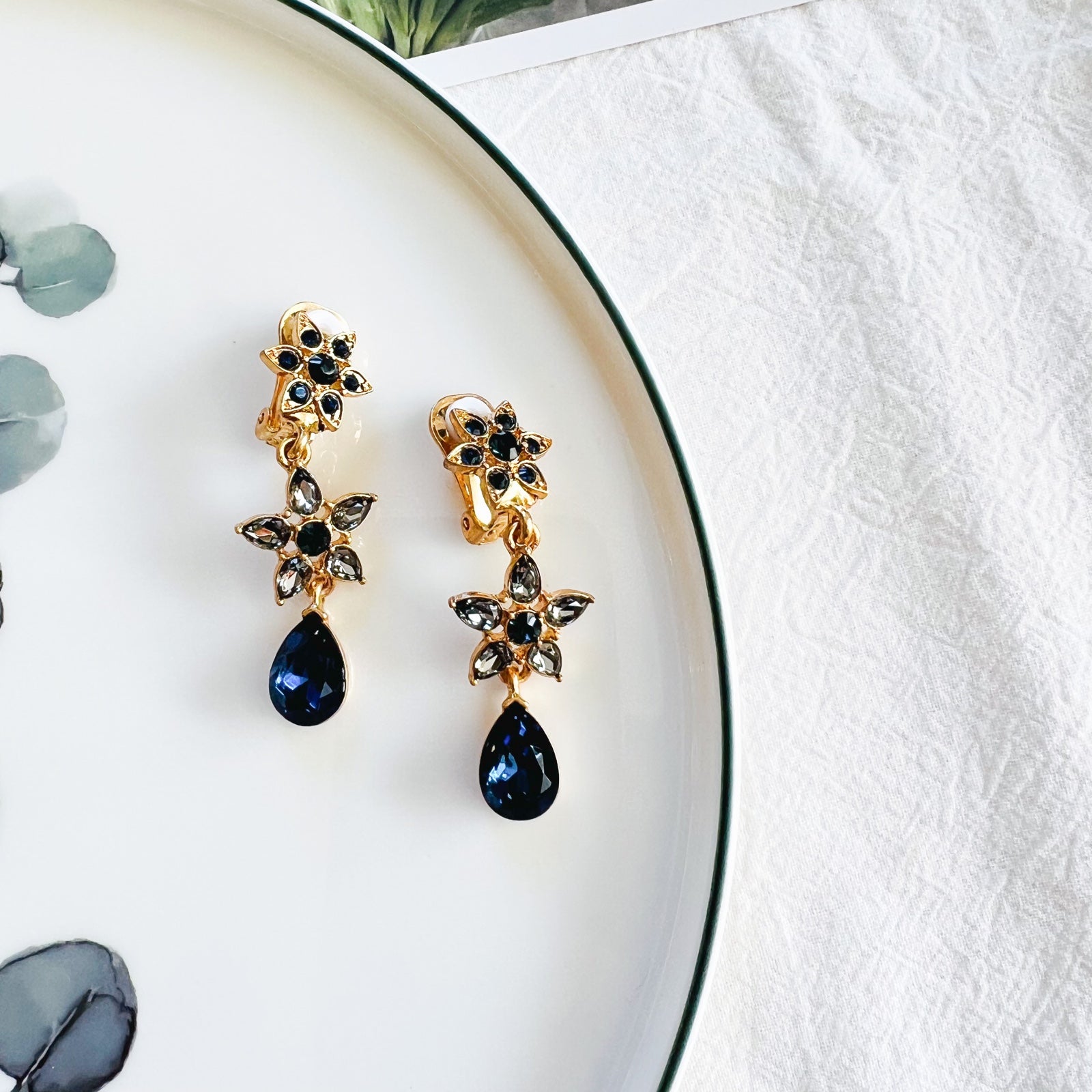 Oscar de la Renta Stella Crystal Ear Clips