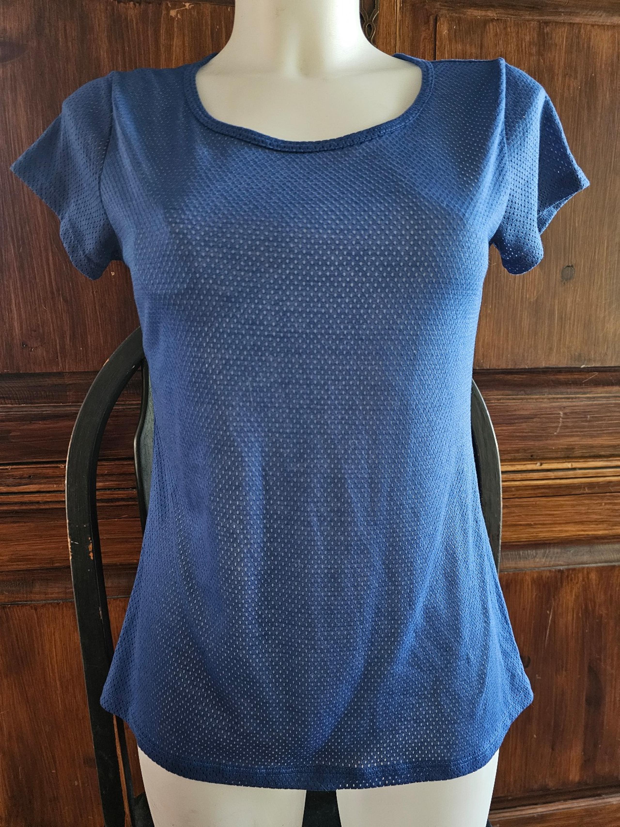 Womens S athletic shirt by Athletic Works