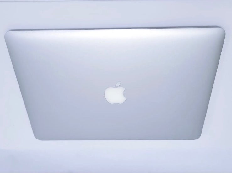 Apple MacBook Air 13.3 Laptop Core i5 1.6GHz - 8GB RAM - 128GB SSD - Quick Ship