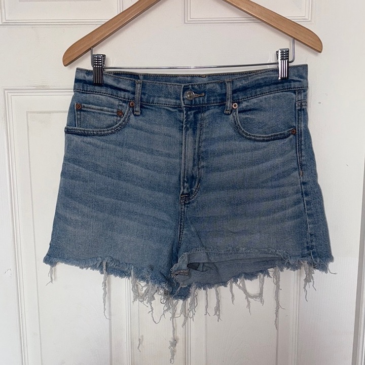 American Eagle Highest Rise 90’s Boyfriend Jean Shorts