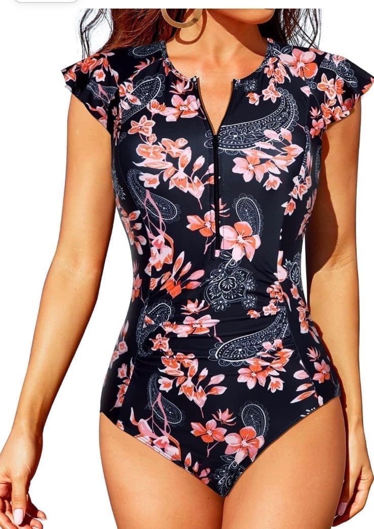 NWT Zip Front One Piece Rashguard Swimsuit with Short Sleeve Tummy Control, Sz L