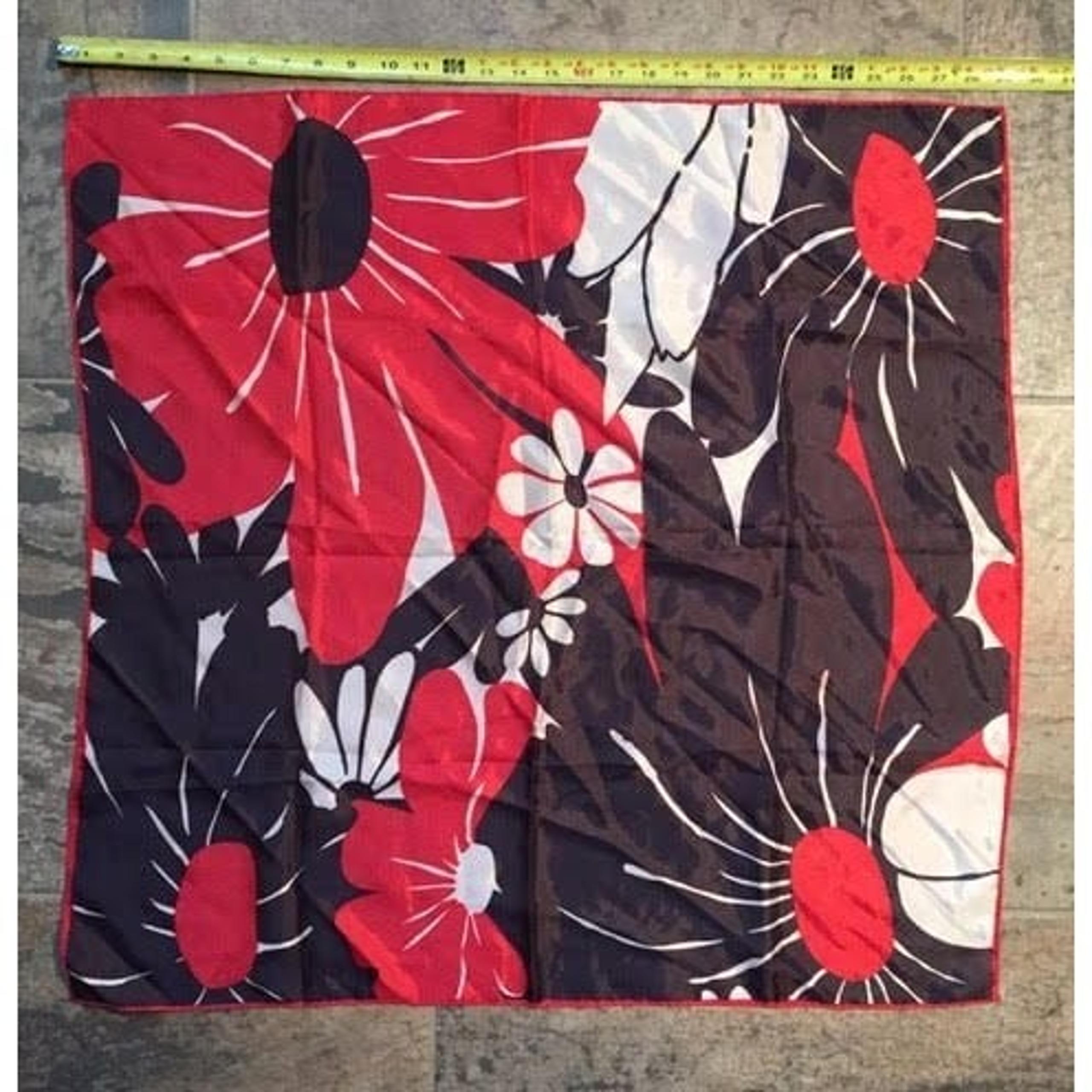 Vintage Japan Flowers Silk Handkerchief Pocket Square Scarf 28" x 28"