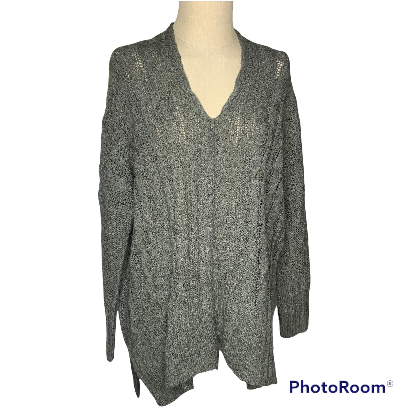 731. Anthropologie On The Land Sweater Medium