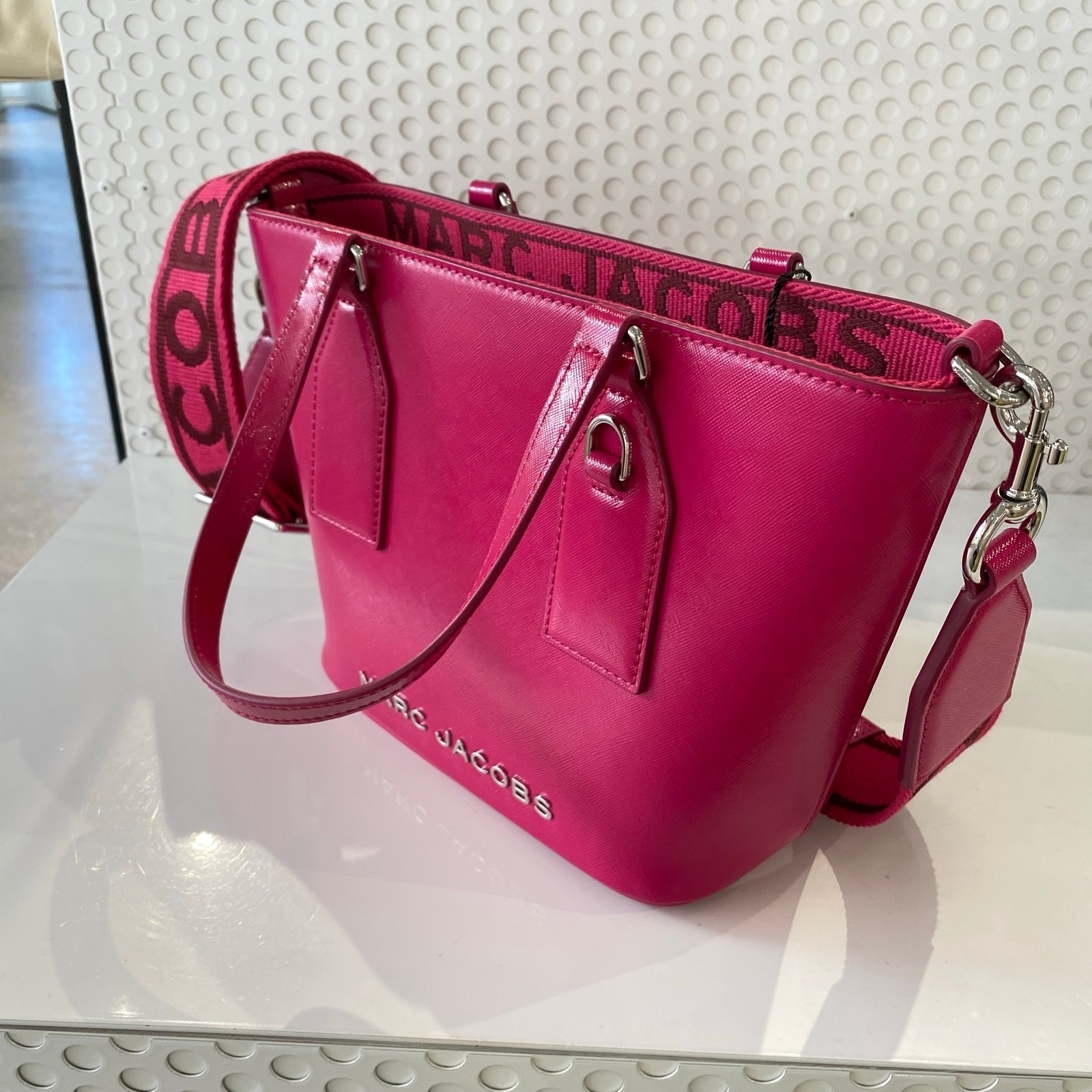 大人気★MARC JACOBS 4S4HTT004H02 Satchel Limited ‼️MARC JACOBS 4S4HTT004H02 Satchel Crossbody Bags