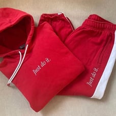 Nike Sportswear® Heavyweight Sueded Fleece Set in Red CI9406-657 x BV5535-657