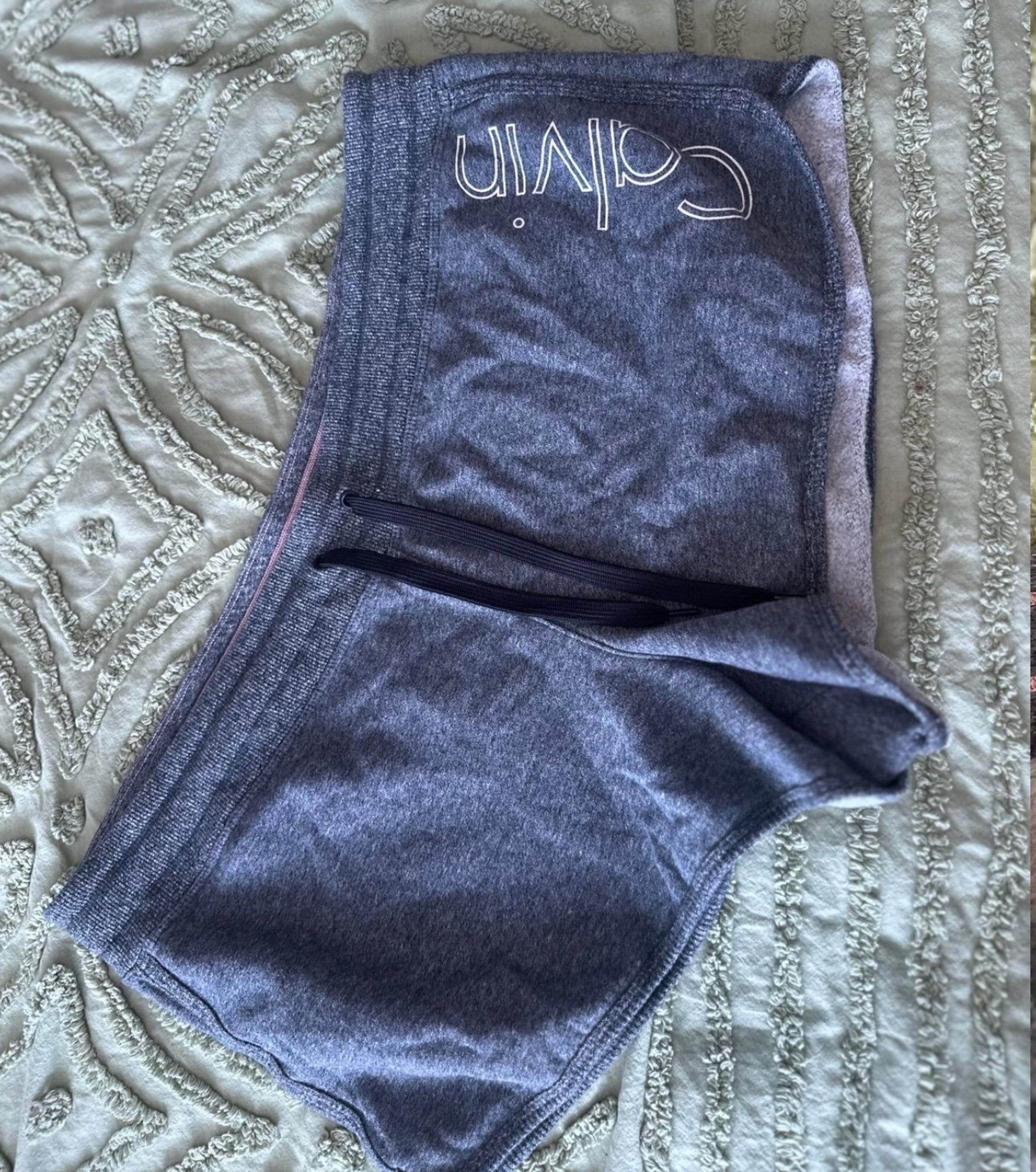 CALVIN KLEIN WOMEN CASUAL LOUNGE SHORTS GREY SWEATS PJS EVERYDAY 2XL