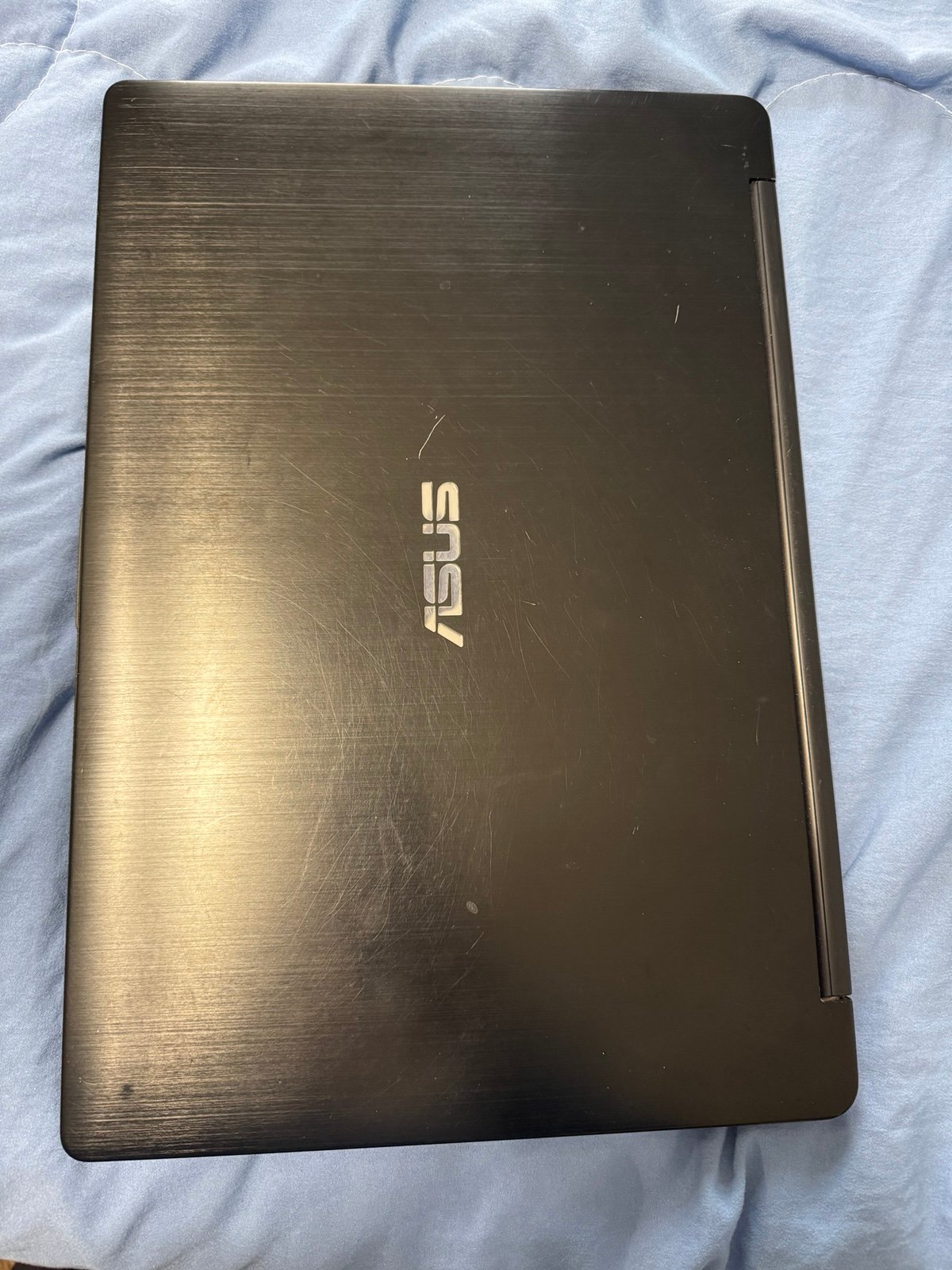 Asus Laptop Computer