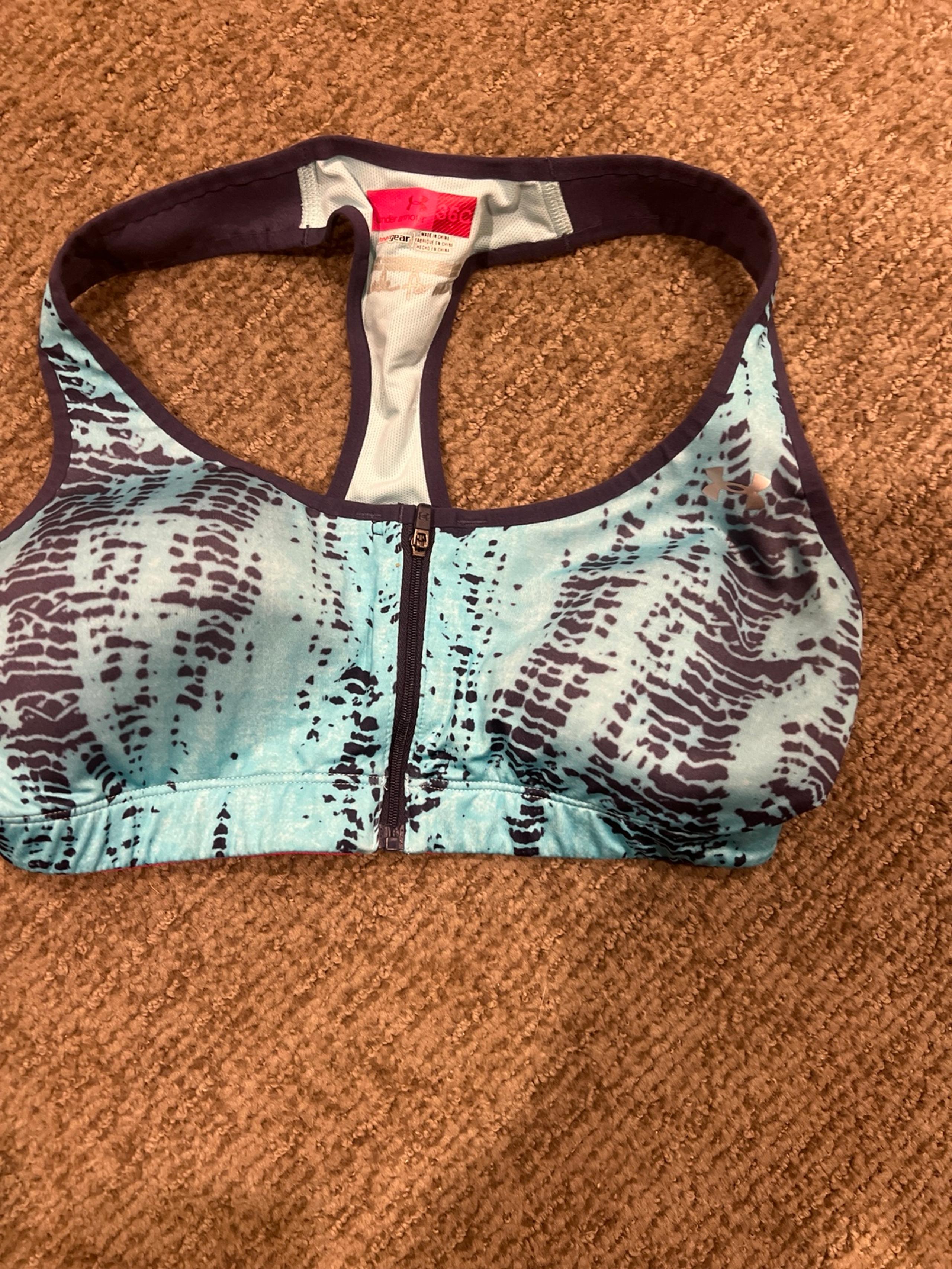Under armour heat gear compression Sports Bra