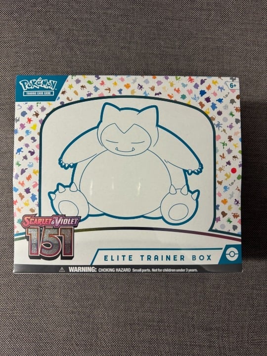 Pokemon - Scarlet and Violet 151 Elite Trainer Box