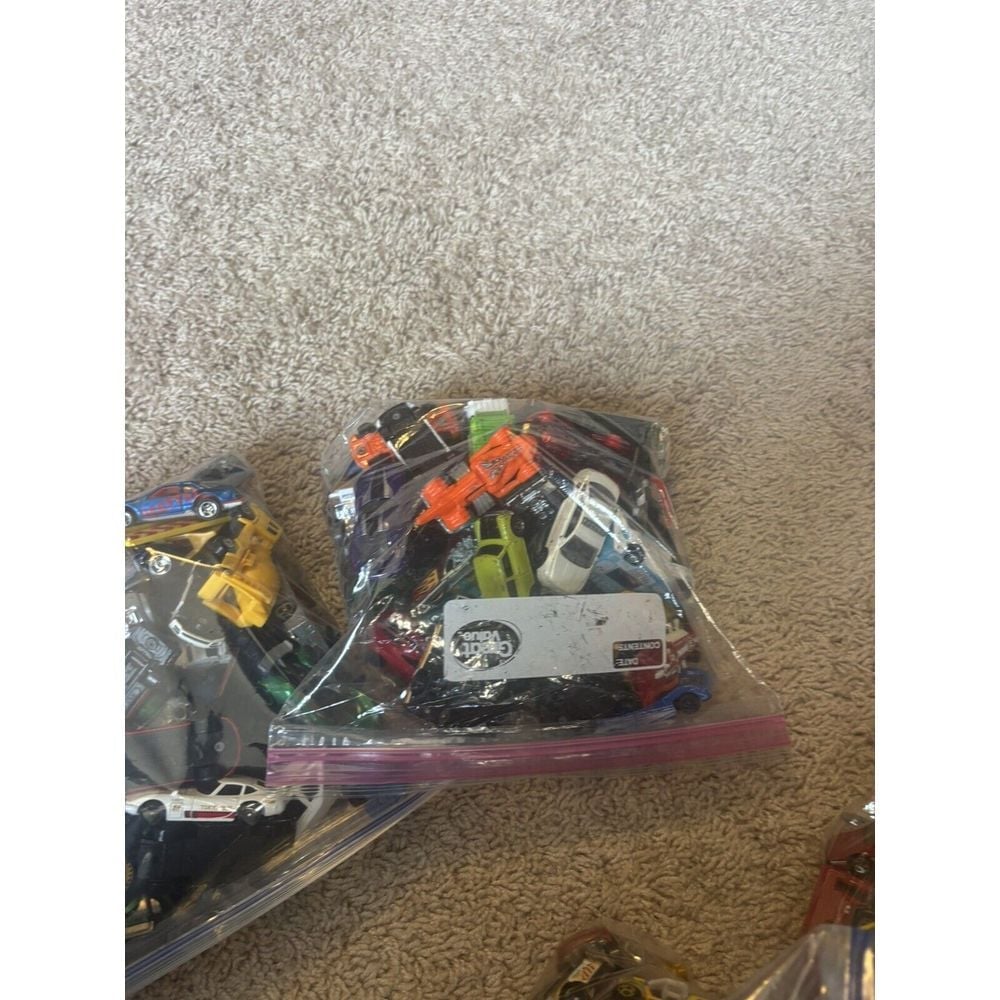 Hot Wheels Lot 25 Cars / Vehicles; Unsearched Matchbox, Disney, Tonka, Etc.
