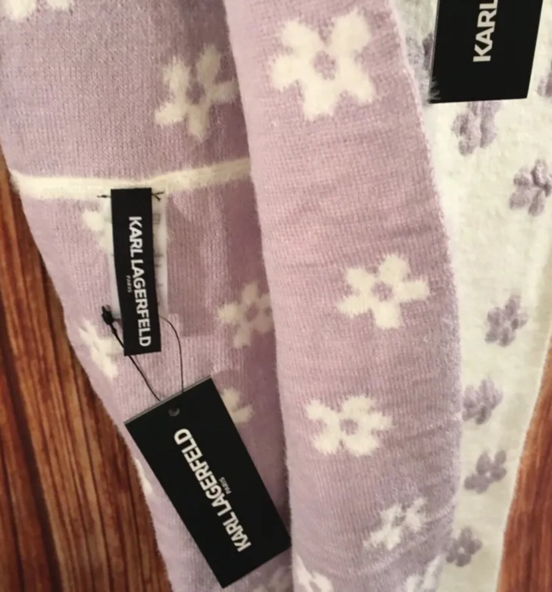 KARL LAGERFELD INFINITY SCARF Prpl Flower