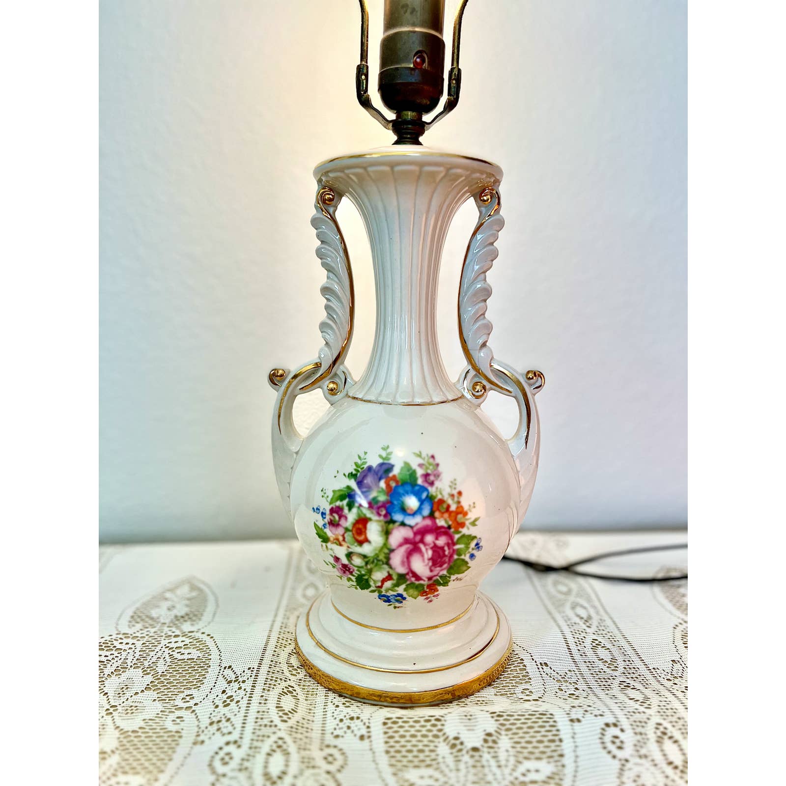 Victorian Hand Painted Porcelain Flower Lamp