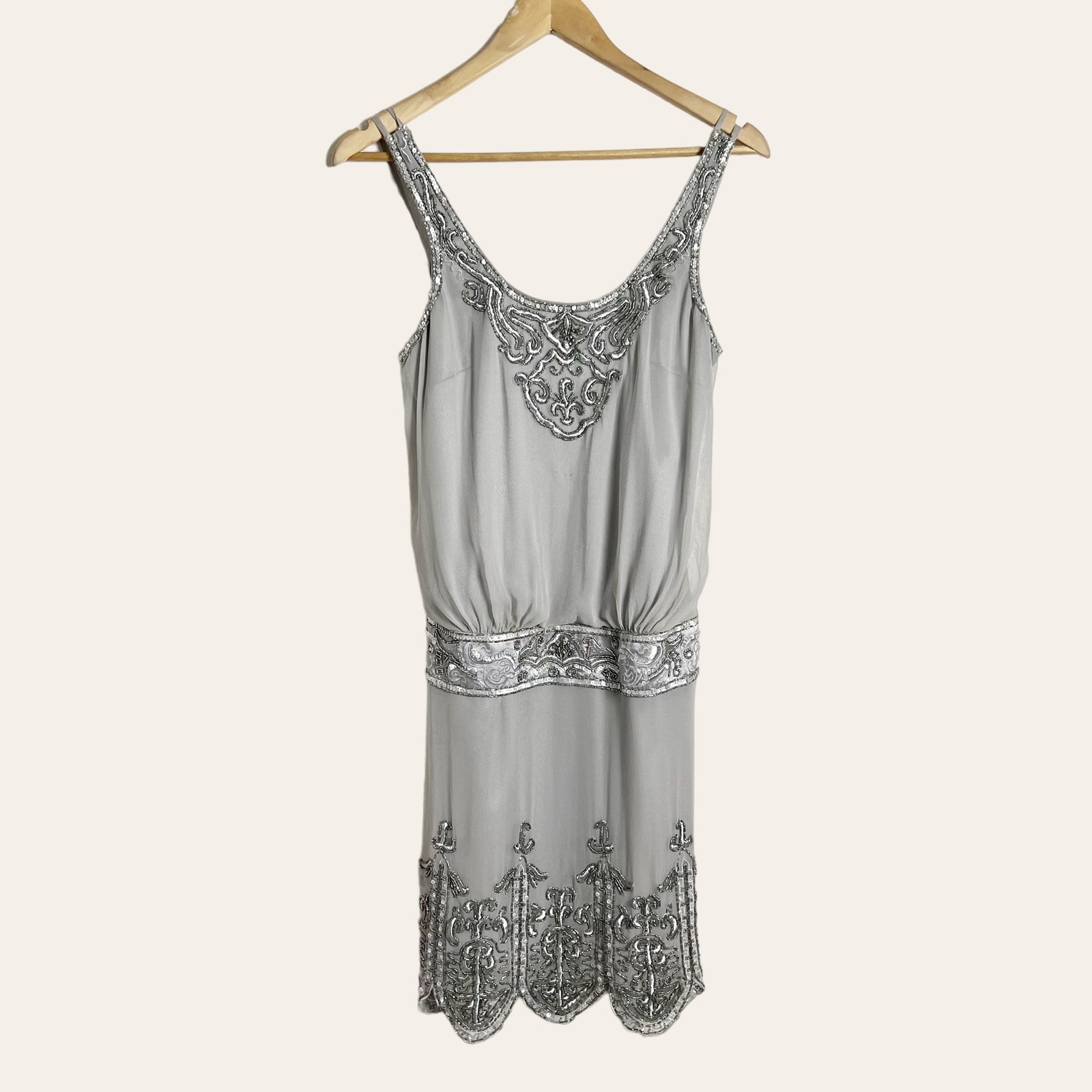 Sue Wong Gray Silver Silk Beaded Sequin Cocktail Sress Size 2