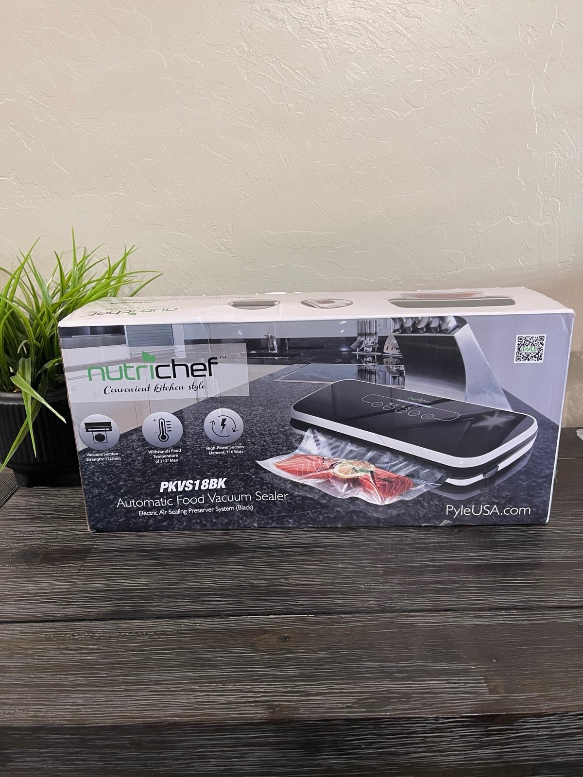 Nutrichef Automatic Food Vacuum Sealer PKVS18BK
