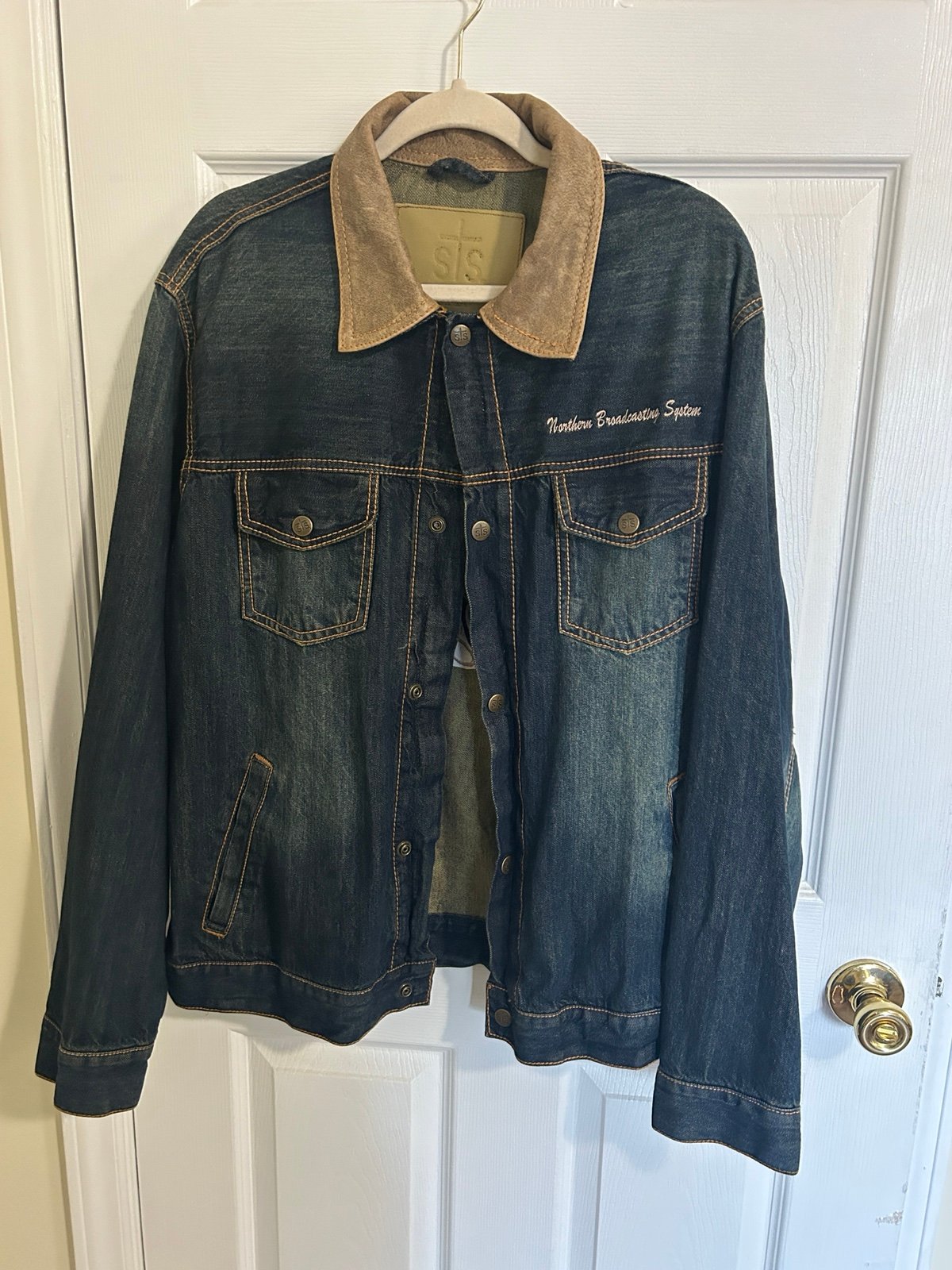 Faded Blue Denim Jacket Mens X-Large with Beige Leather Collars