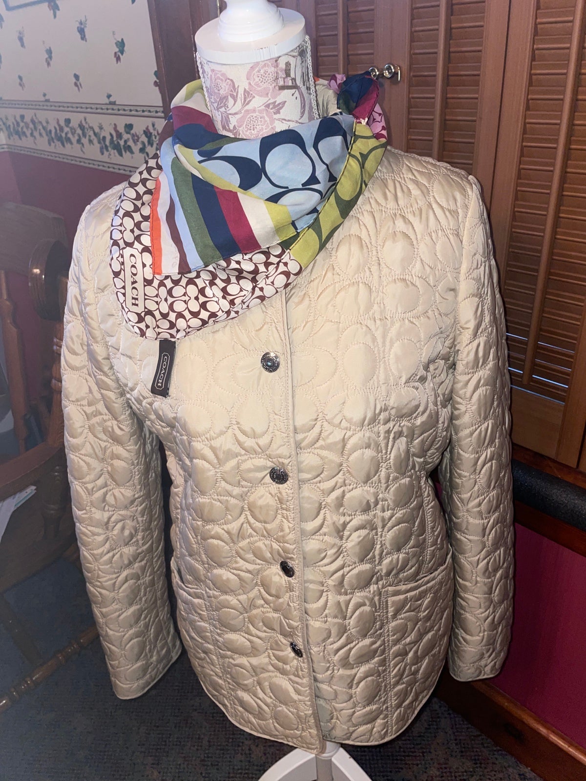 Beautiful coach jacket size med beautiful tan color to go with any thing