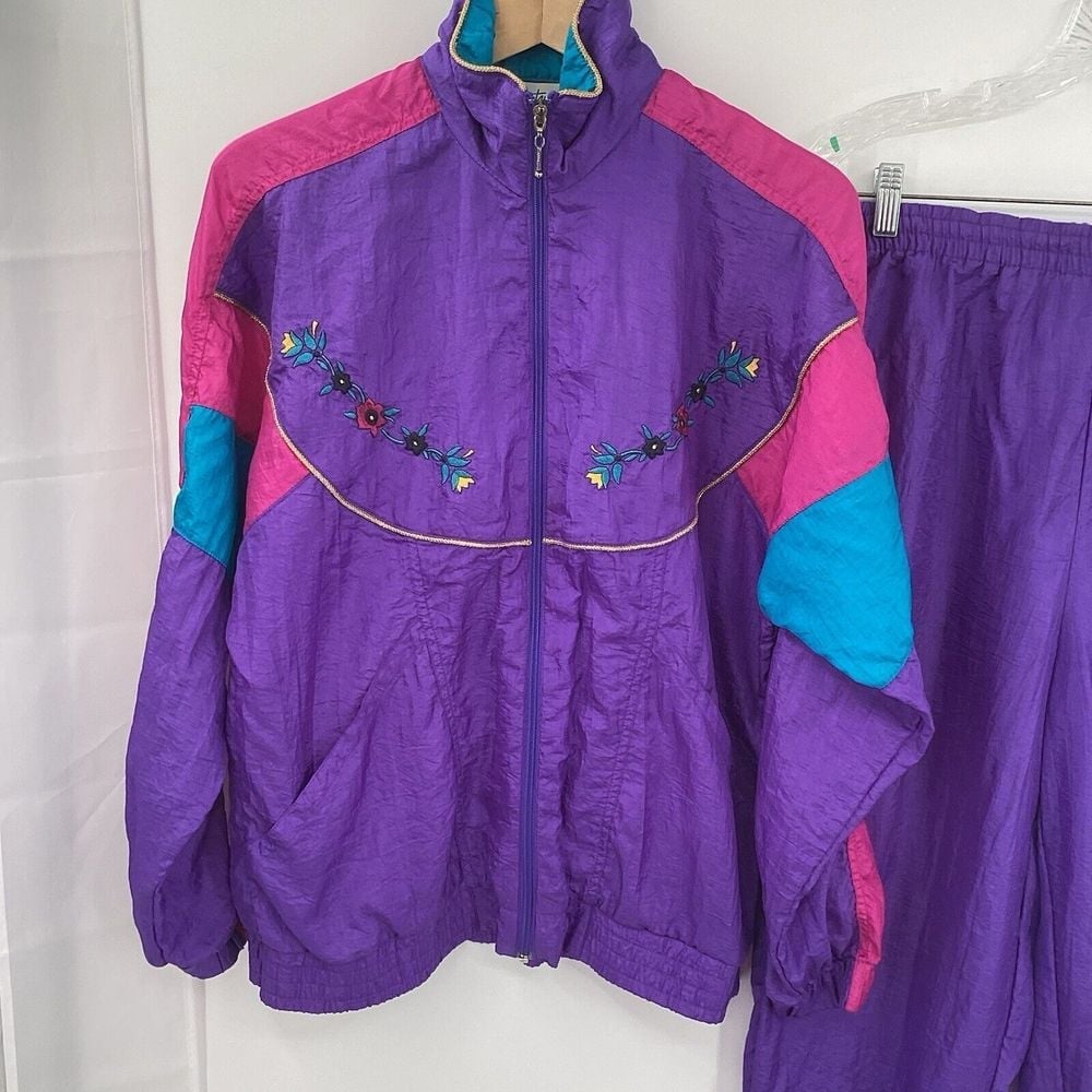 VTG 90s Ladies Two Twenty 2-piece Colorblock Track Suit Floral Purple Small