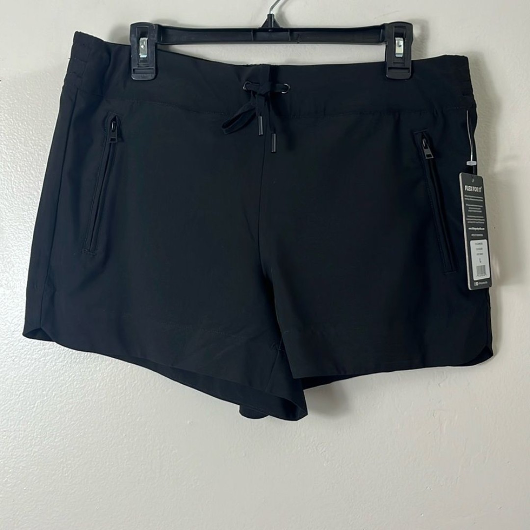 90 Degree by Reflex Black zipper pocket shorts women’s L NWT