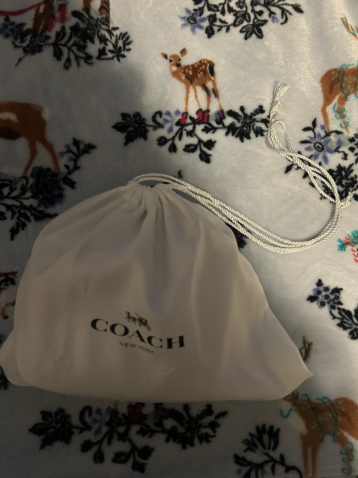 Coach chalk shoulder/crossbody purse