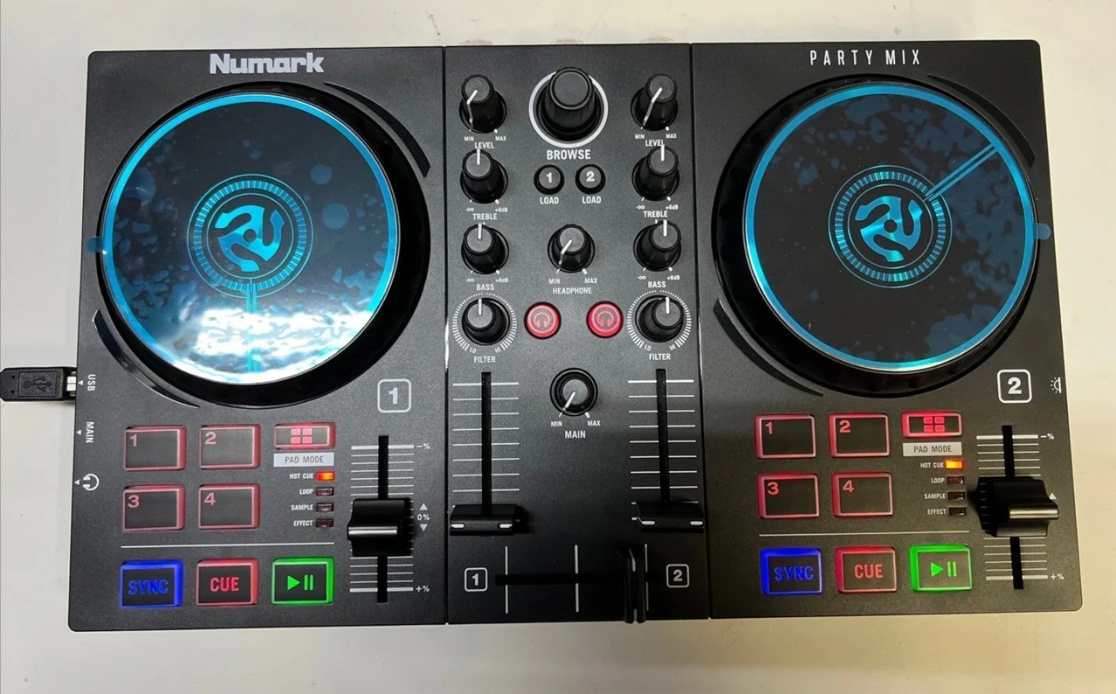 Numark Party Mix DJ Controller Serato LE Software