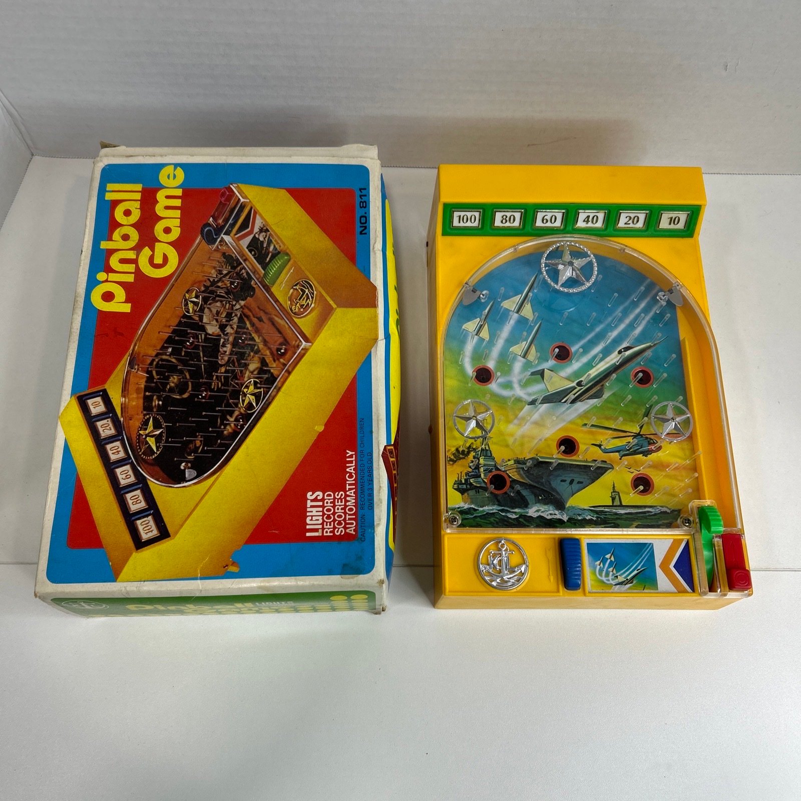Vintage Pinball Game 811 KL lights record score automatically VTG in Box