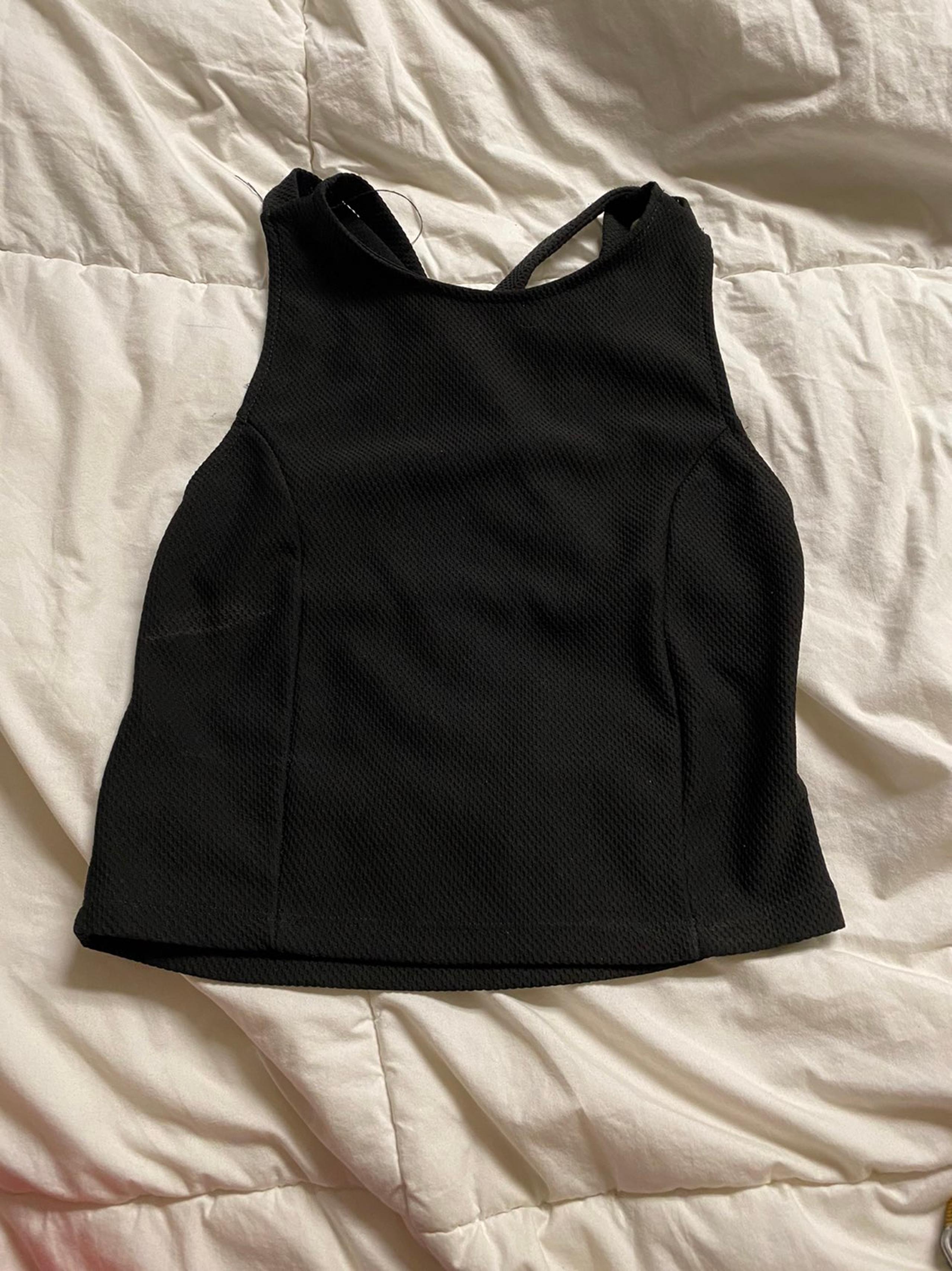 black crop top
