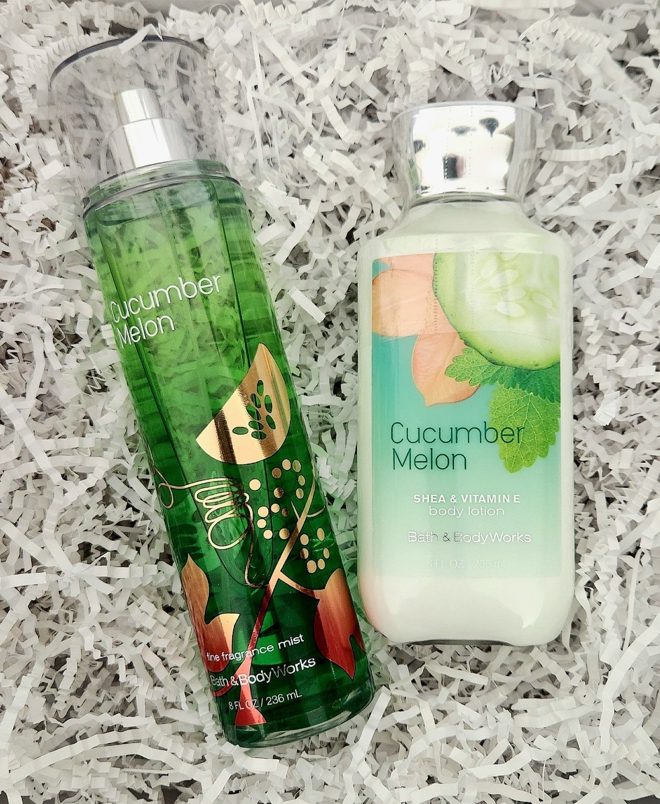 Bath and Body Works Bundle - Cucumber Melon Fragrance Spray and Body Lotion RY10999 Bath and Body Works Bundle - Cucumber Melon Fragrance Spray and Body Lotion RY10999