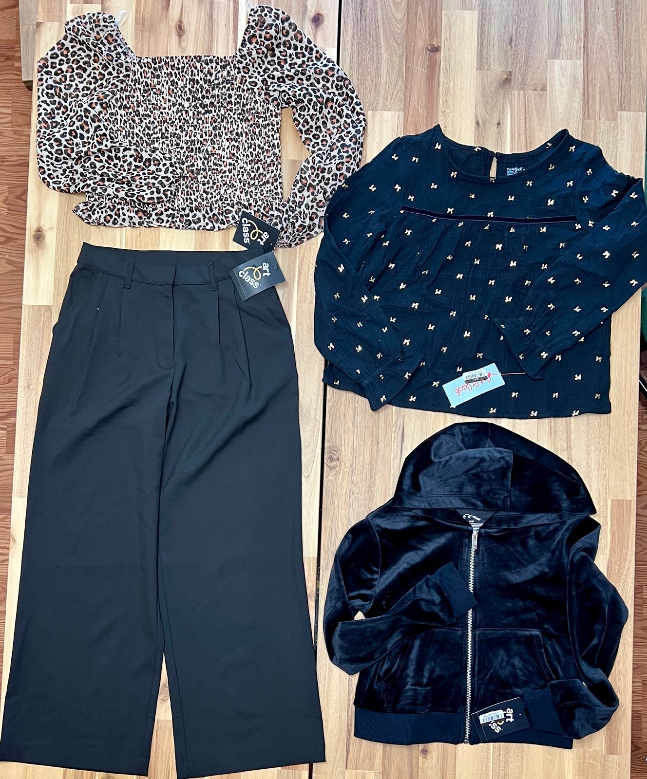 NWT Girls clothes bundle M 8
