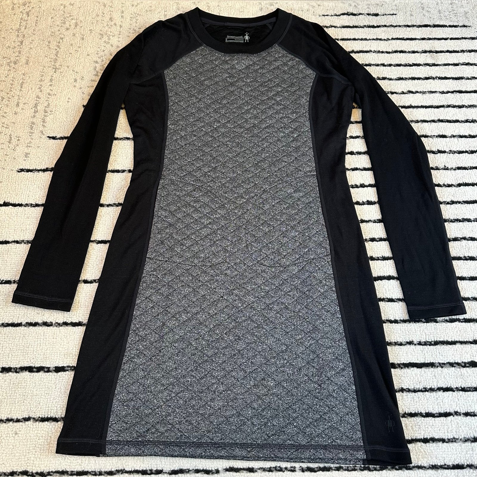Smartwool Quilted Long Sleeve Dress Womens Sz Small Black Gray Merino Wool Blend