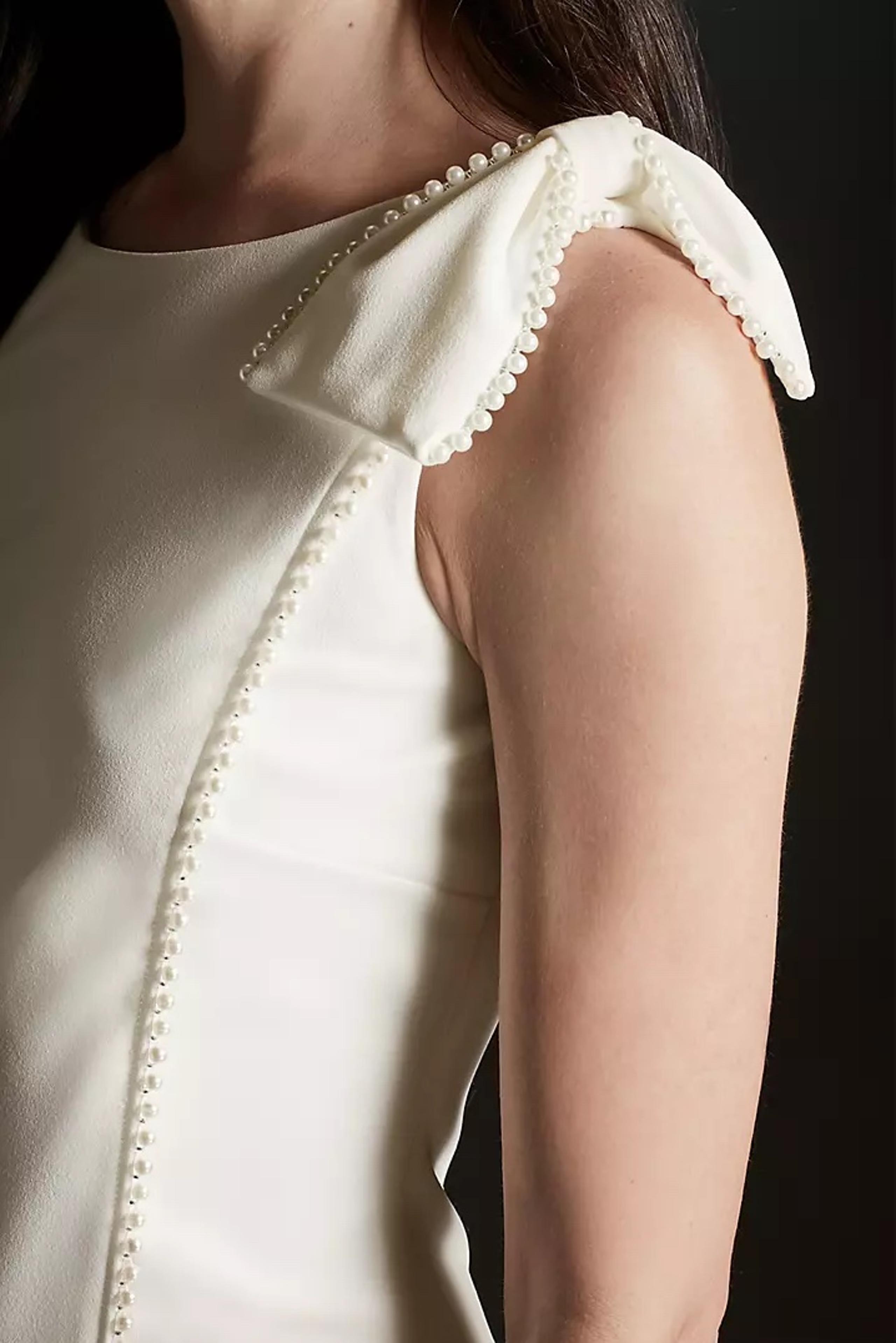 KARL LAGERFELD PARIS
Pearl Trimmed Tank Sheath Dress with Bow size 4