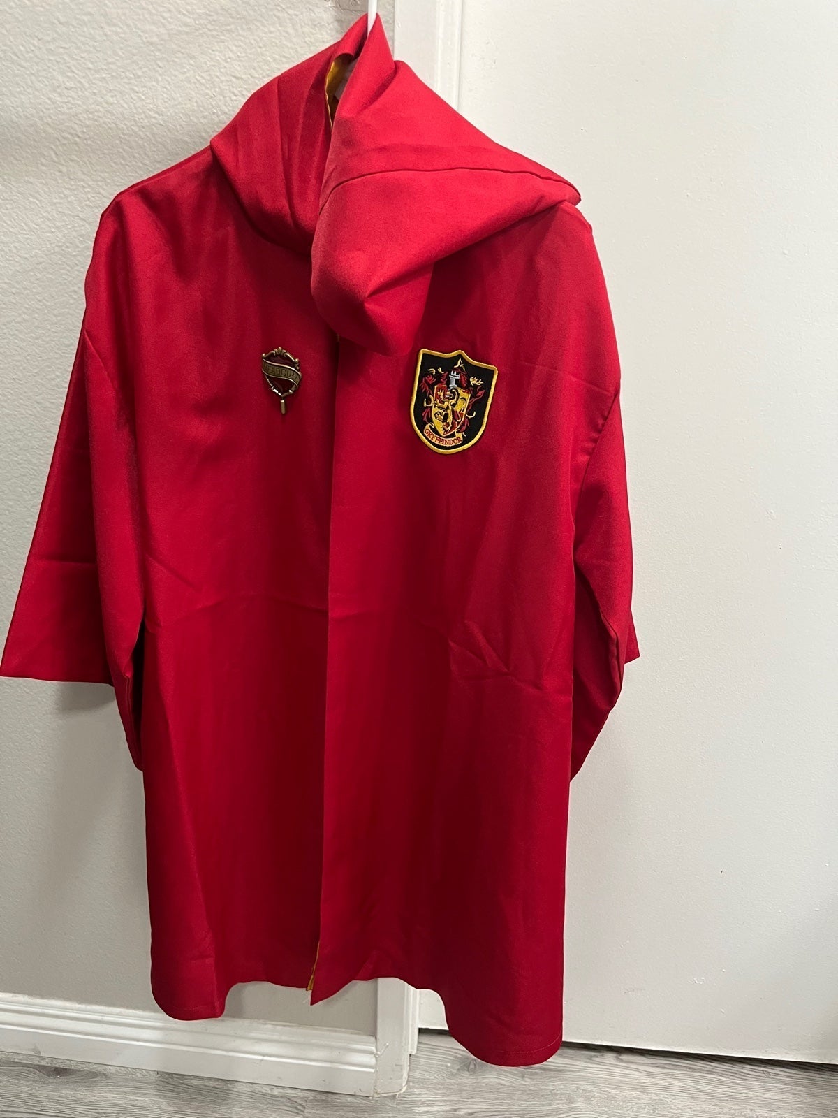 Harry Potter Gryffindor Cloak YXL (Authentic from Universal Studios)