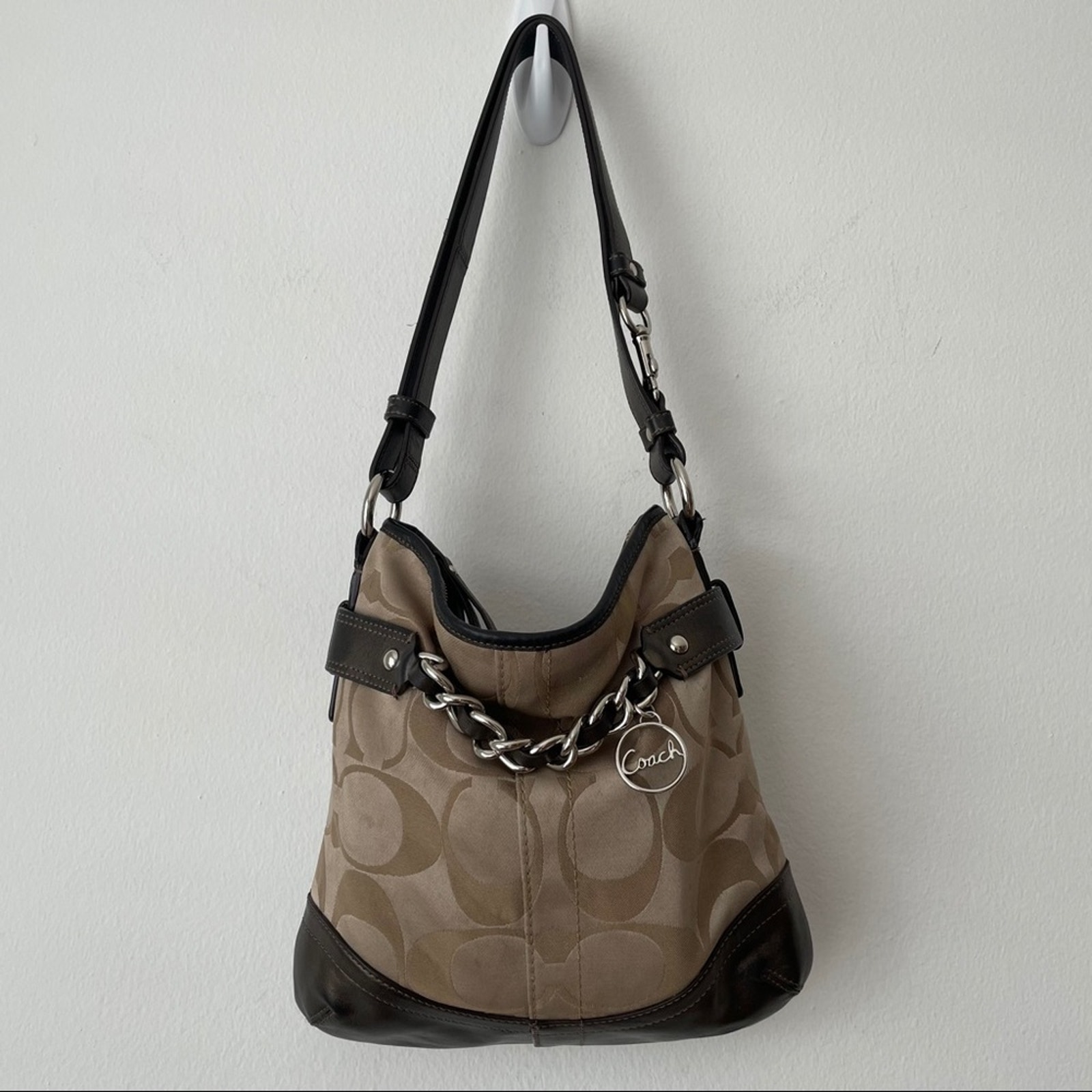 Coach Signature Chain Shoulder Bag