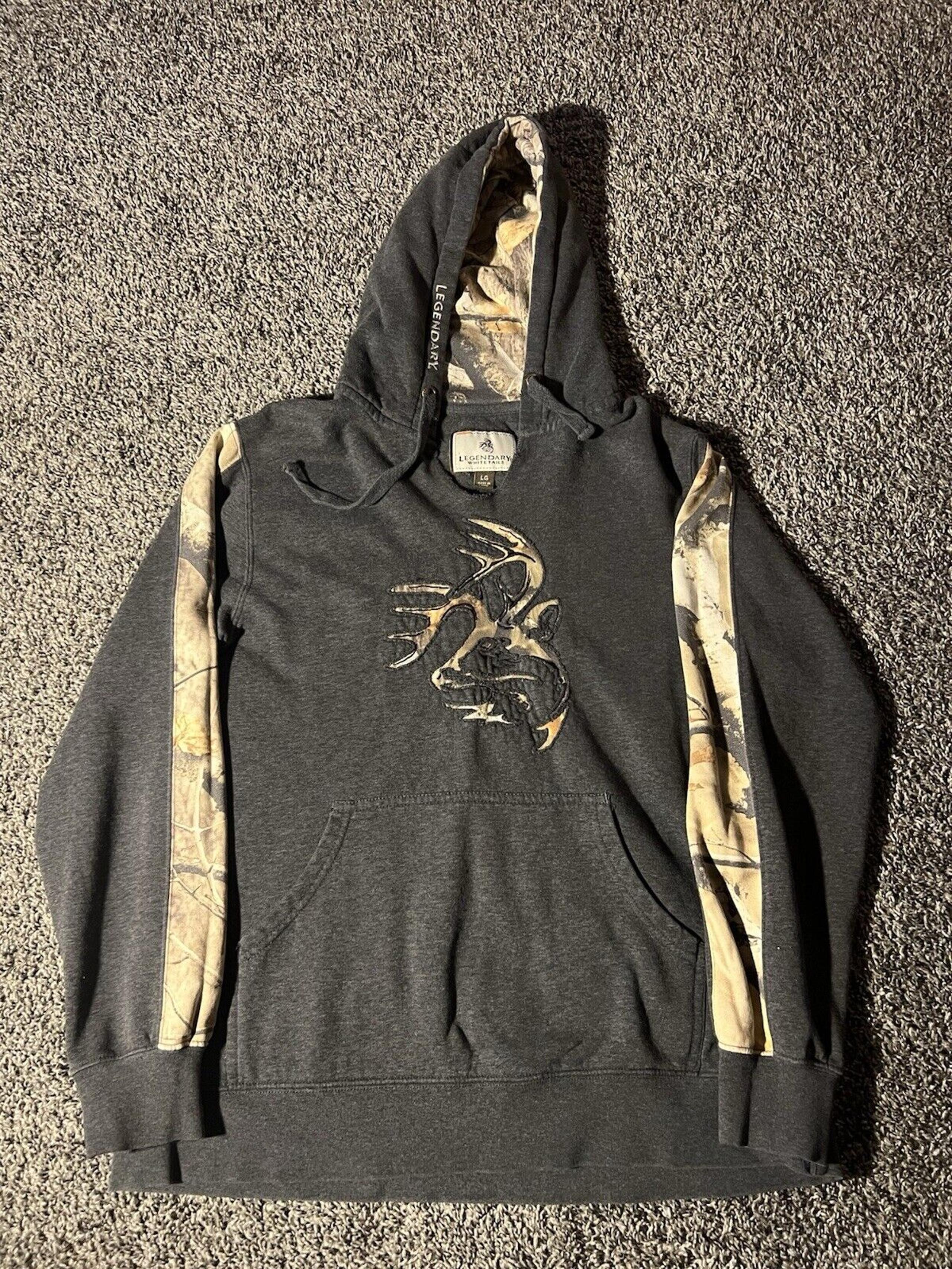Legendary Whitetails Realtree Camofluage Hunting Hoodie Size Large VTG Sweater