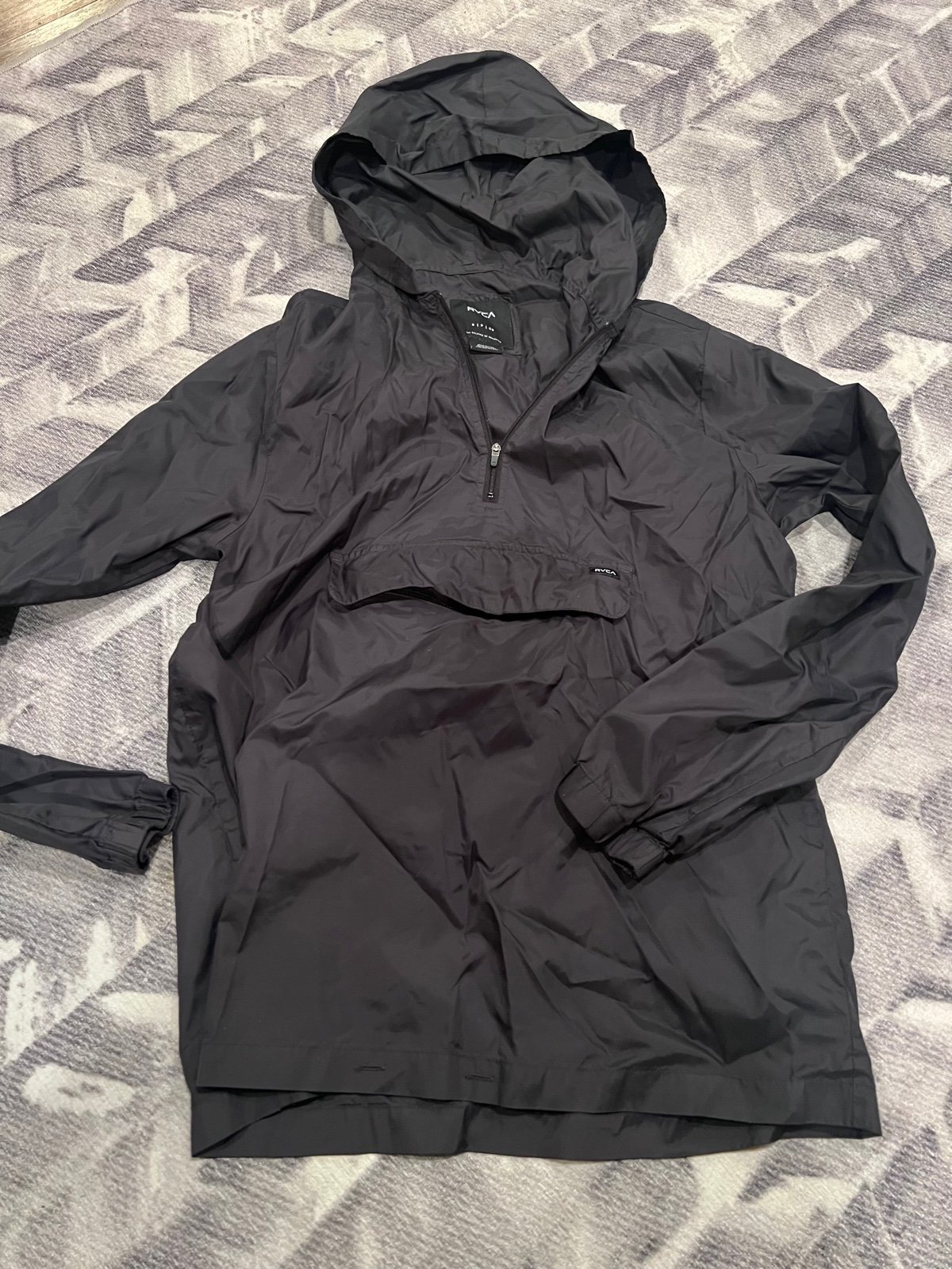 RVCA mens waterproof rain pullover size S