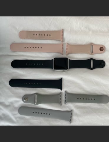 Apple watch series 3 smart watches