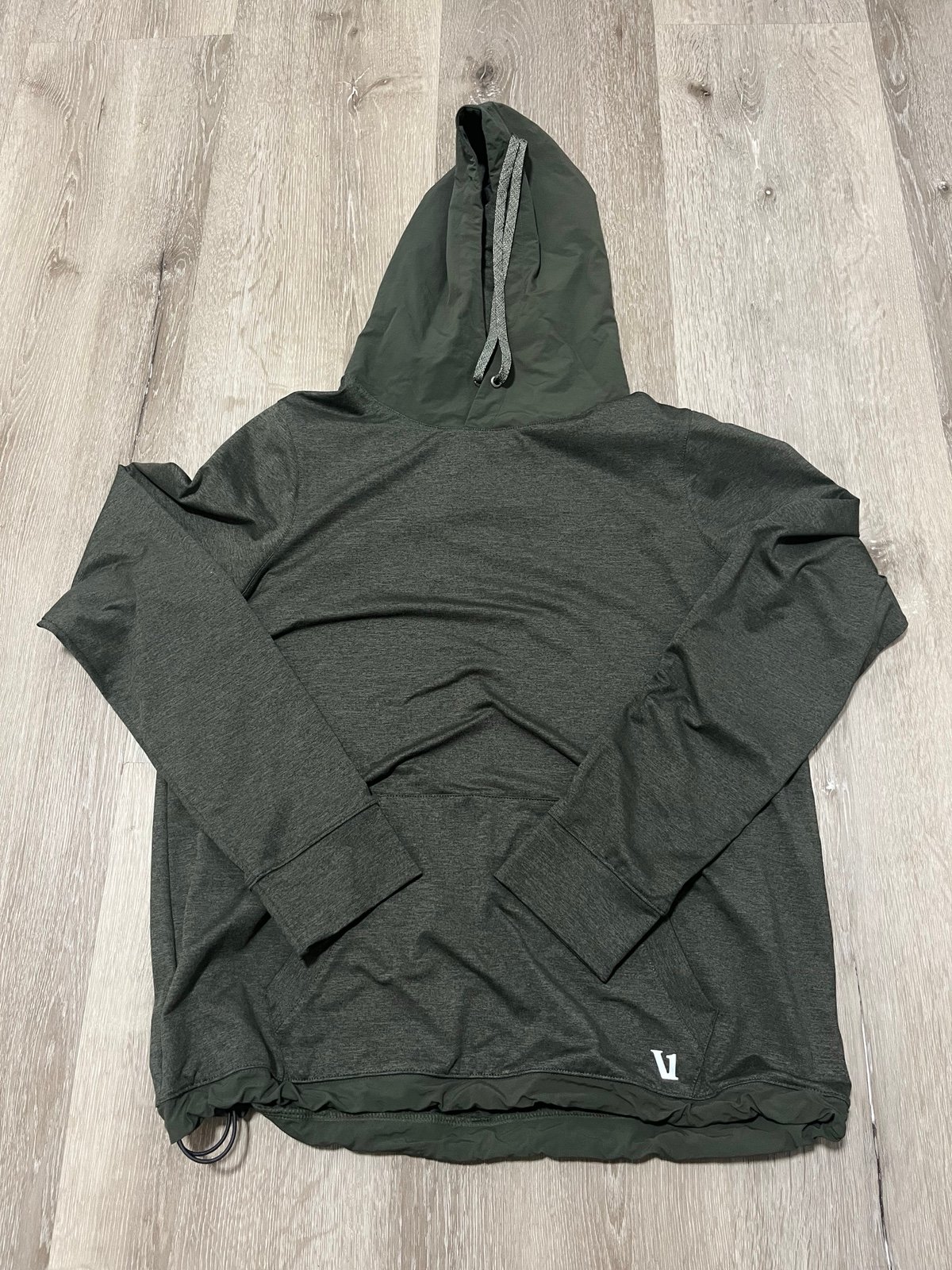 Vuori Sunday Element Hoodie size small