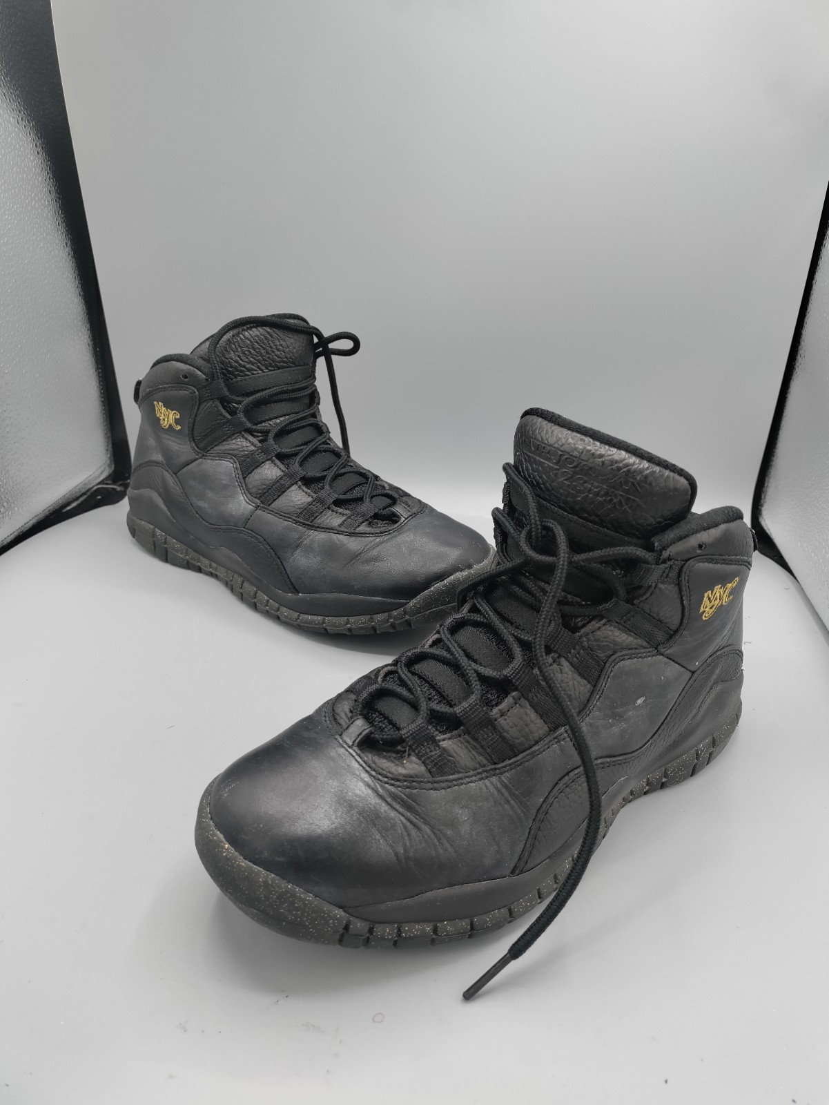 Air Jordan 10 Retro NYC Metallic Black 310806-012 Size 6.5Y
