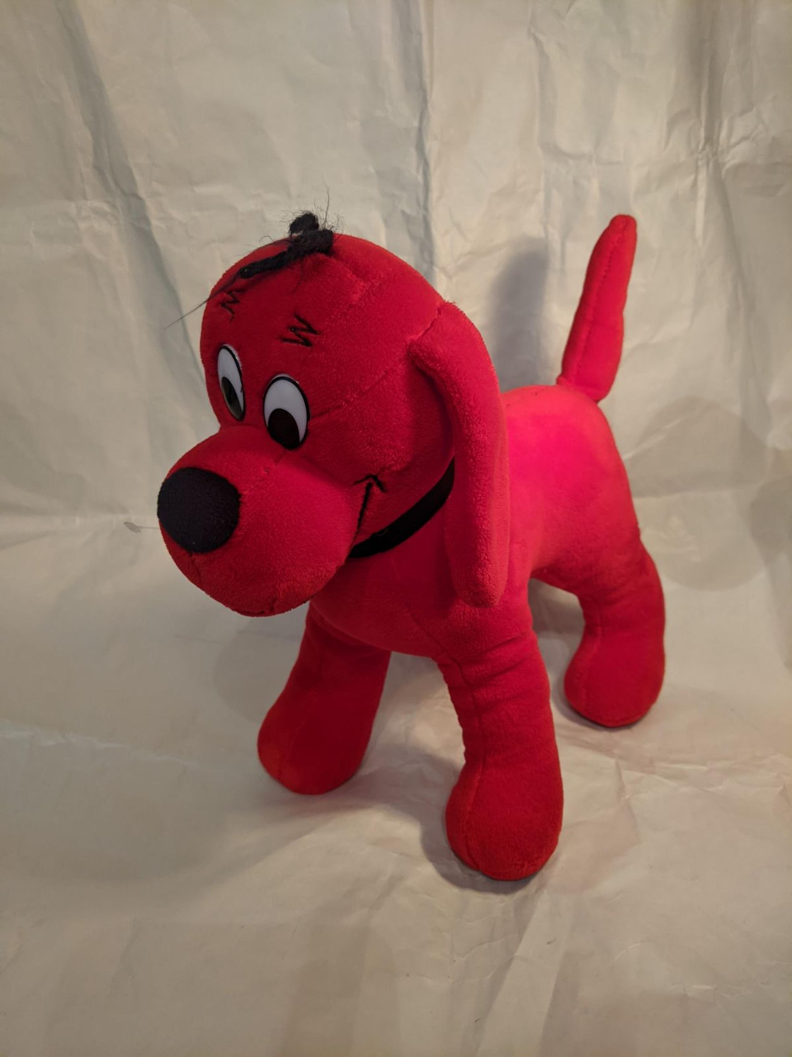 clifford the big red dog stuffed animal