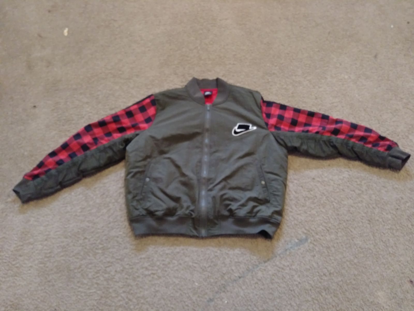 Nike faded bomber jacket army green with