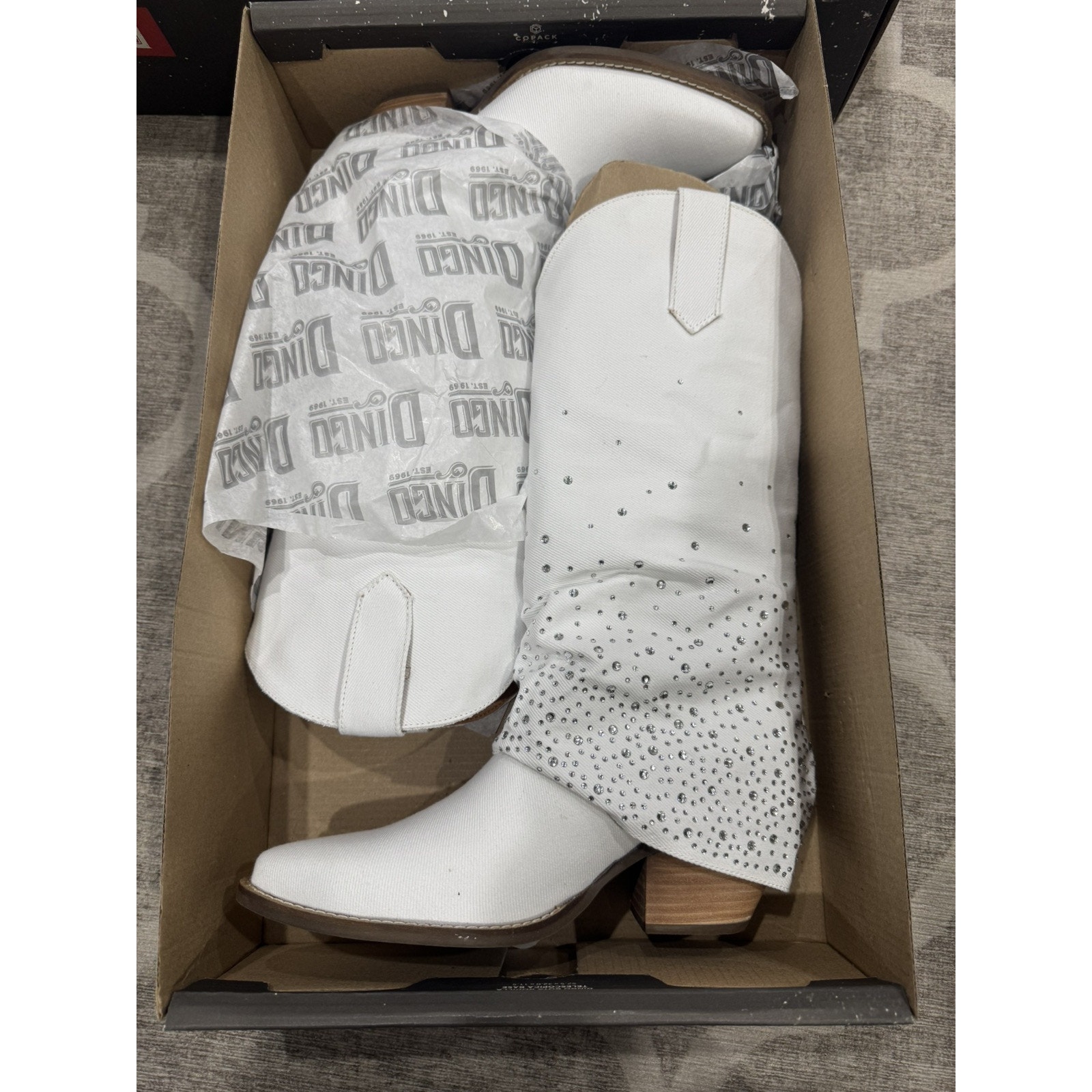 Dingo Eye Candy Rhinestone Snip Toe Cowboy Womens White Casual Boots DI177-100