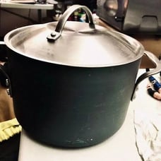 Wok de aluminio anodizado duro Circulon de 12 de diámetro y 3-1/4 de alto
